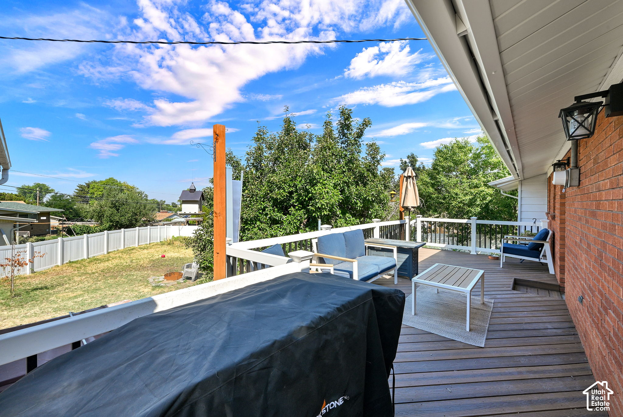 property viewer photo 24