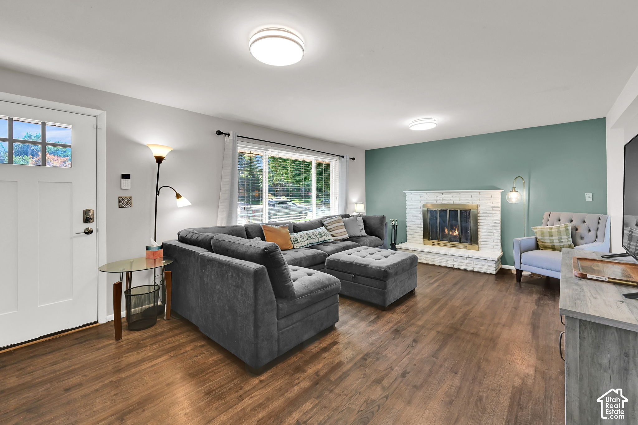 property viewer photo 3