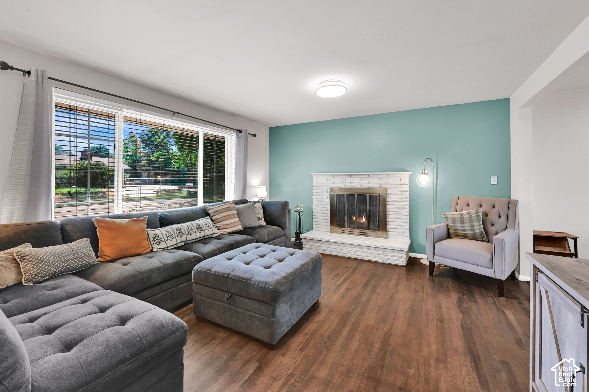 property viewer photo 4