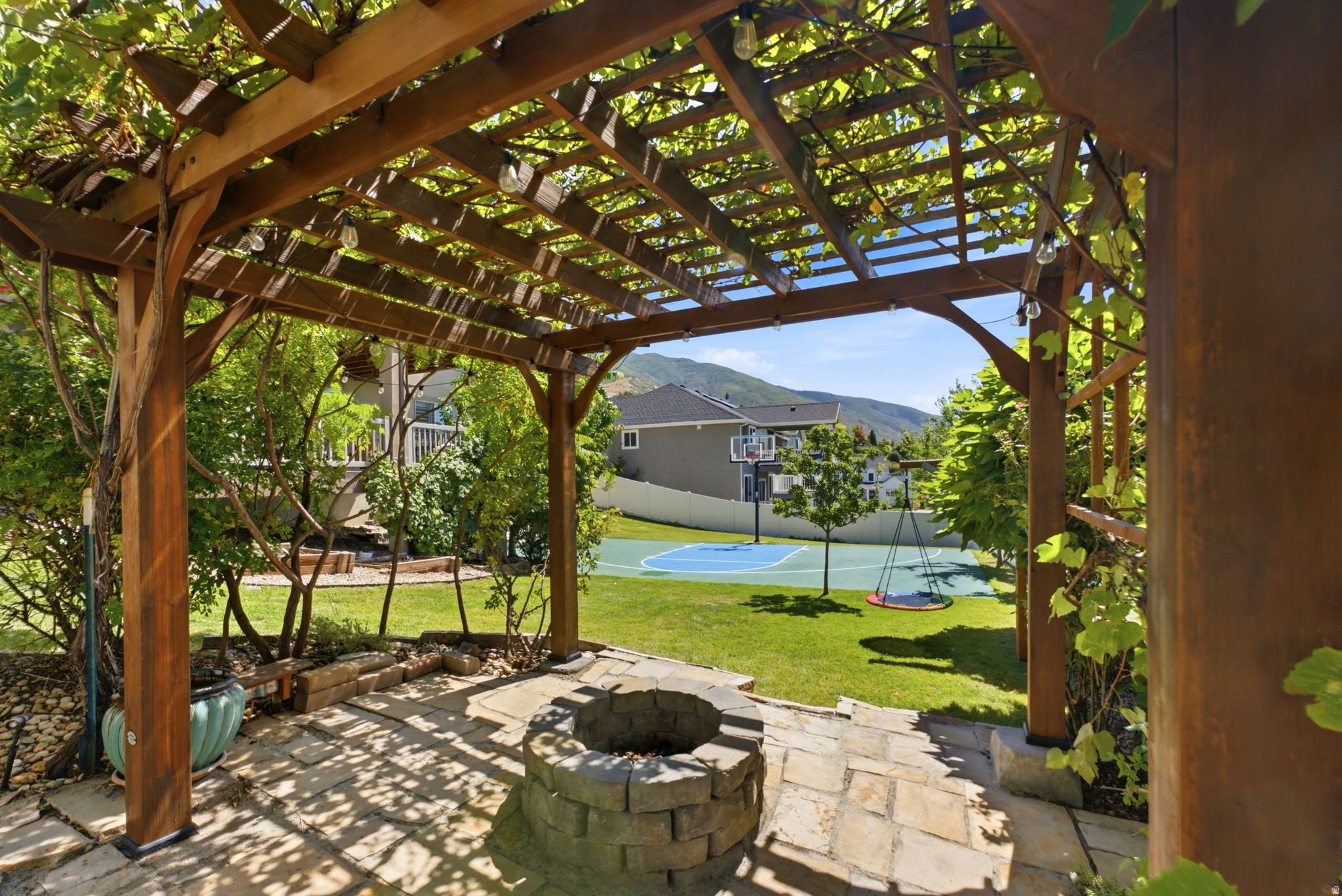 main property photo 59