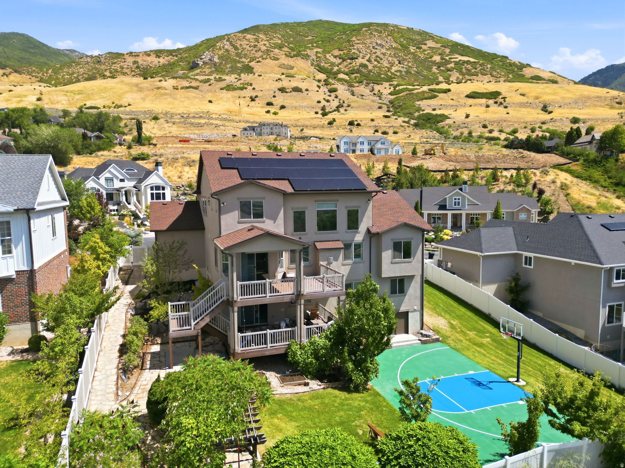 main property photo 66