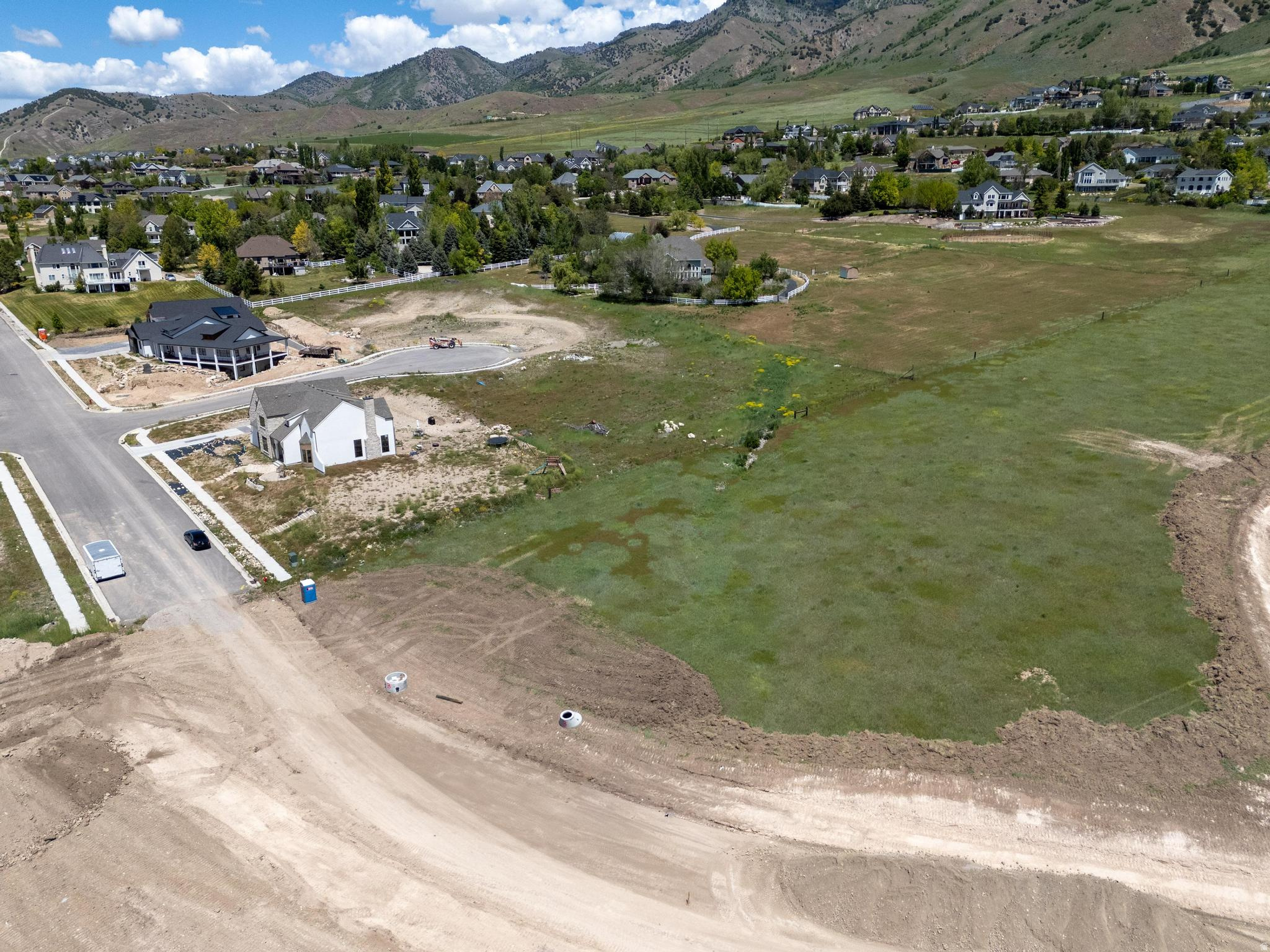 main property photo 5