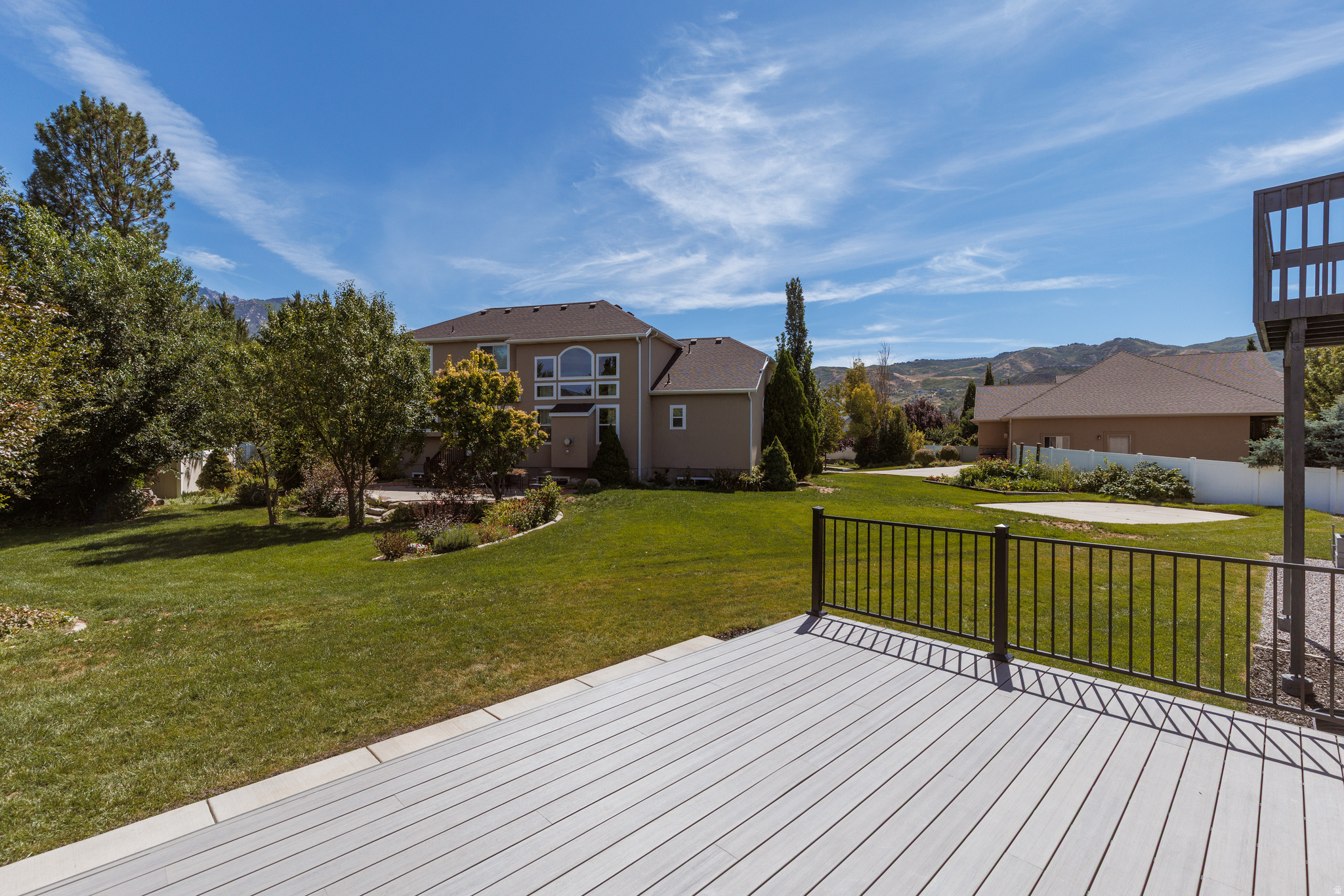 main property photo 46