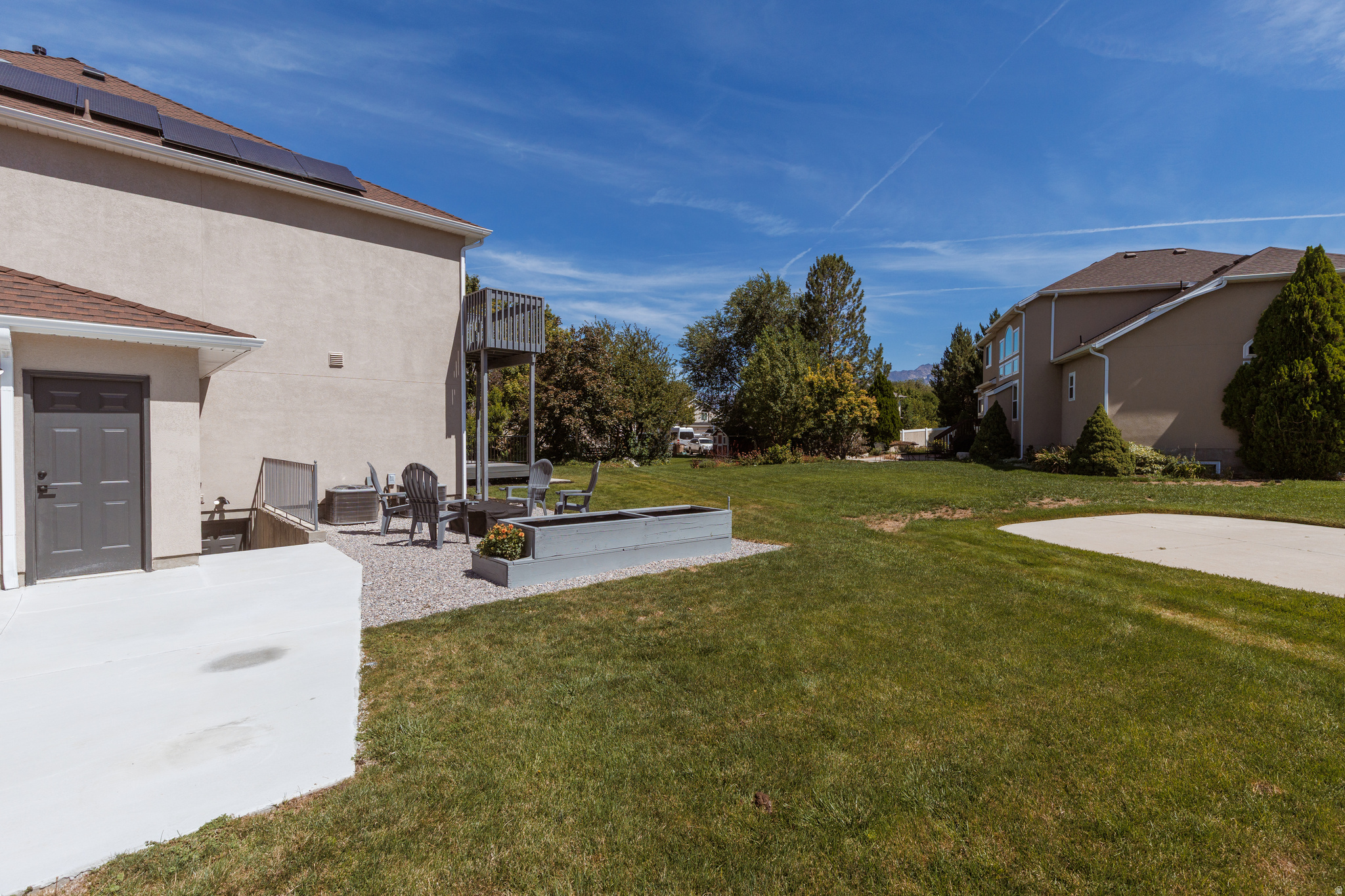 main property photo 49