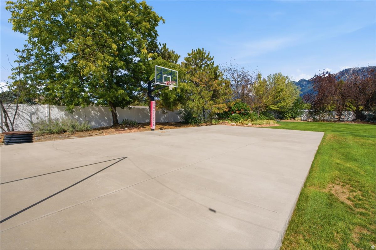 main property photo 54