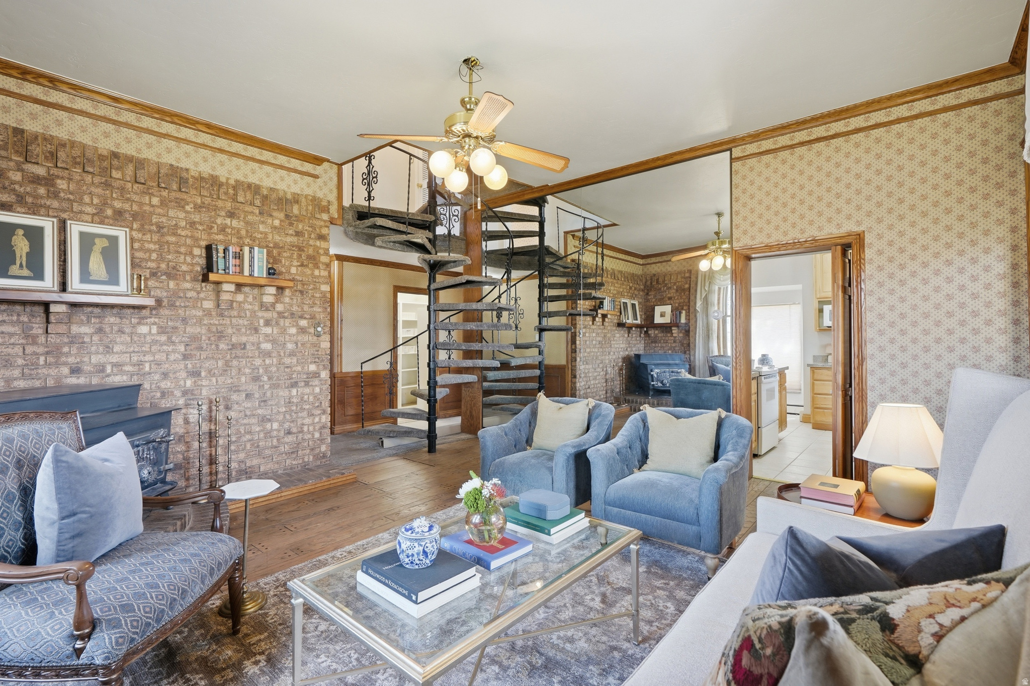 main property photo 5