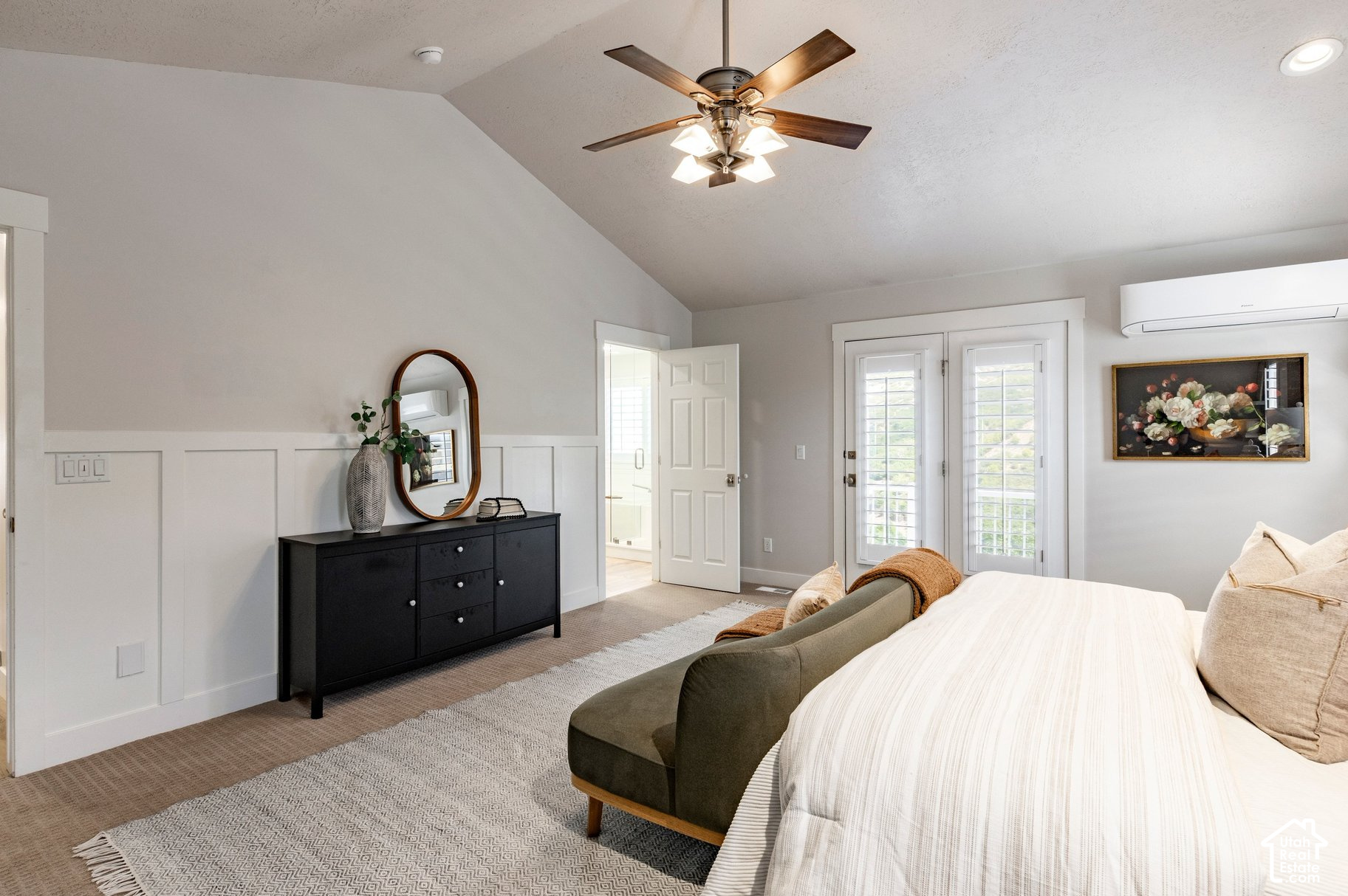 property viewer photo 25