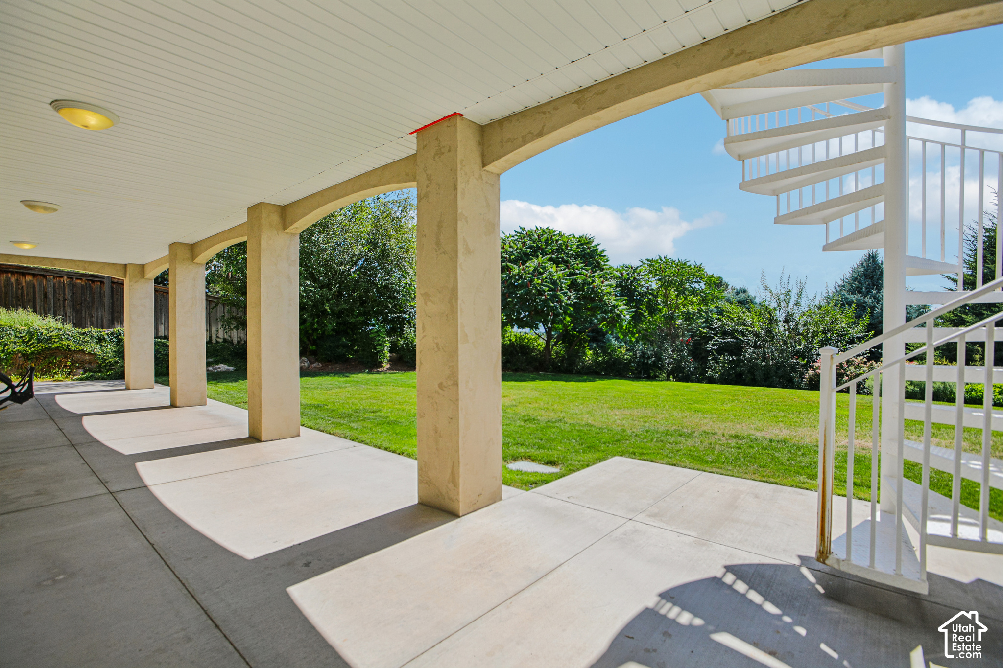 main property photo 44