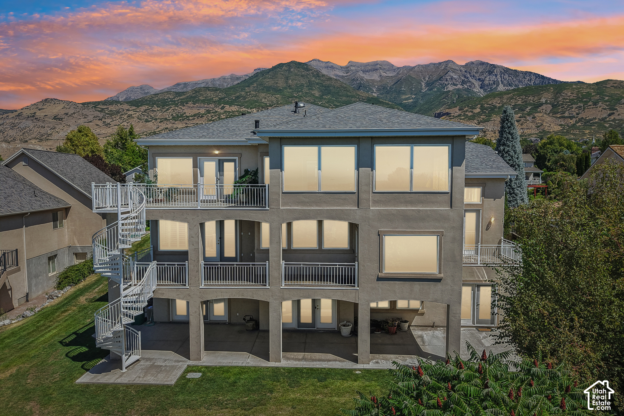 main property photo 47