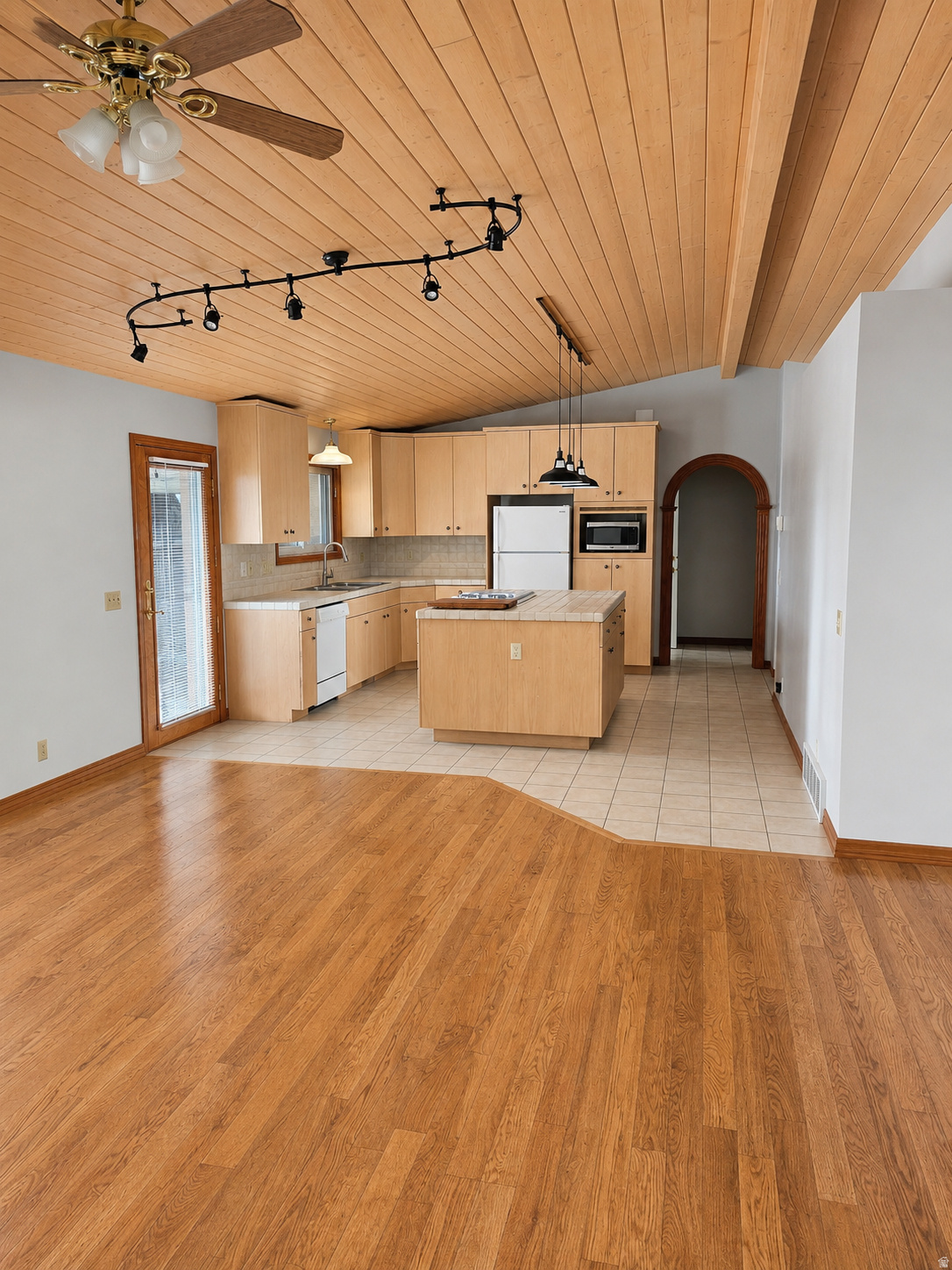main property photo 63