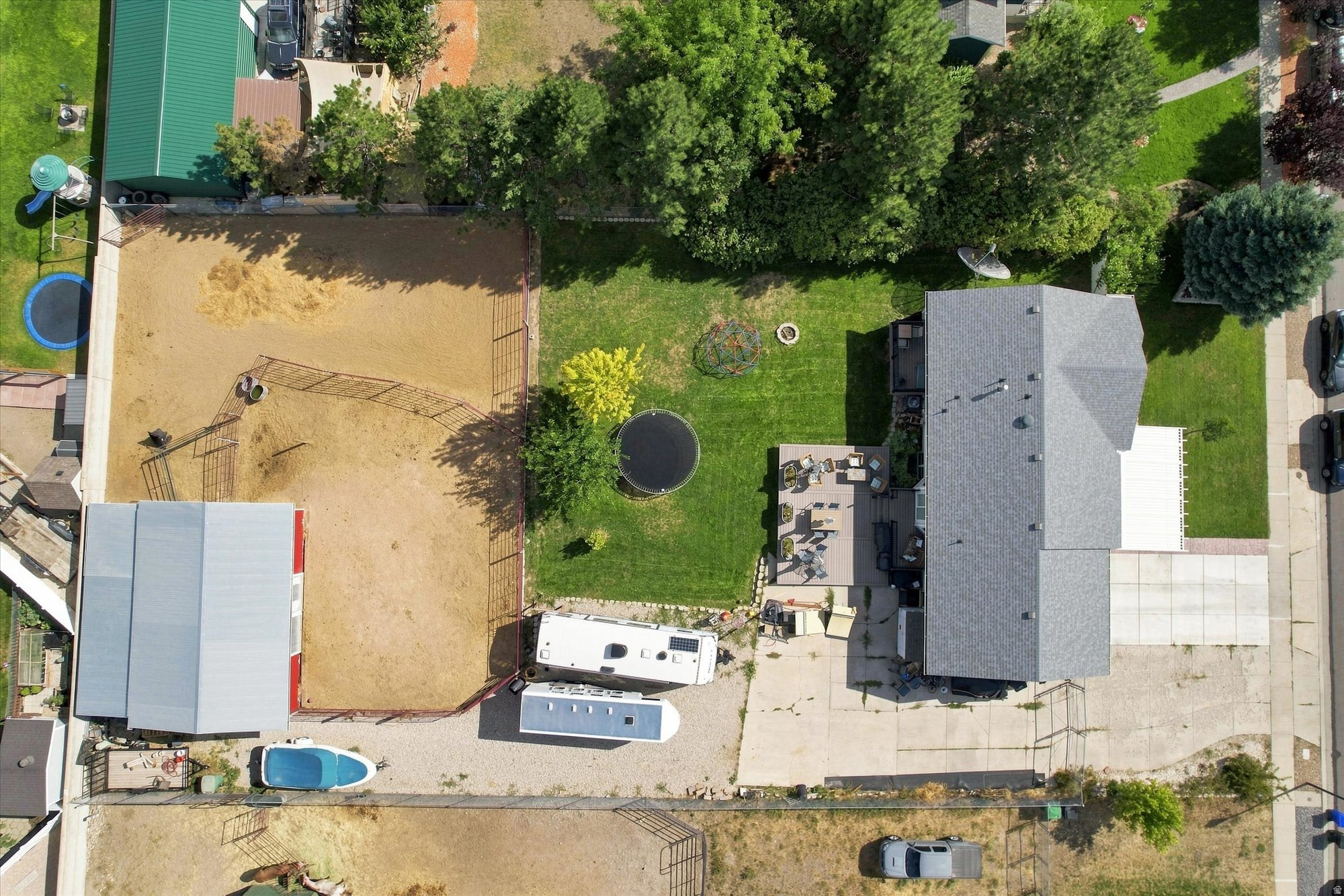 main property photo 48