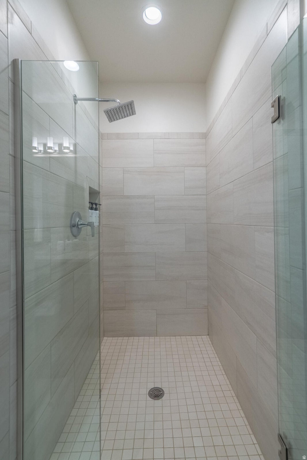 main property photo 83