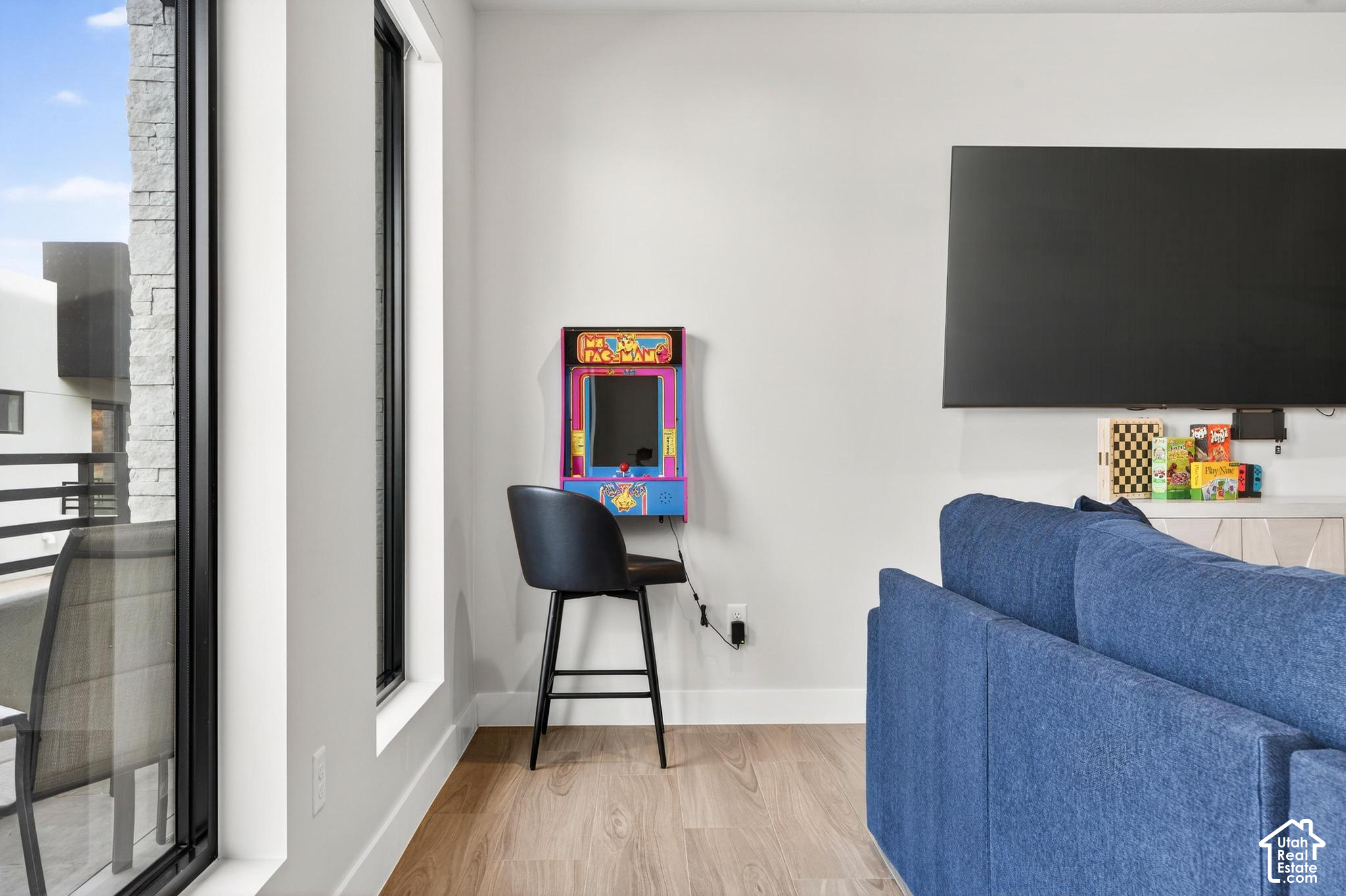 main property photo 57