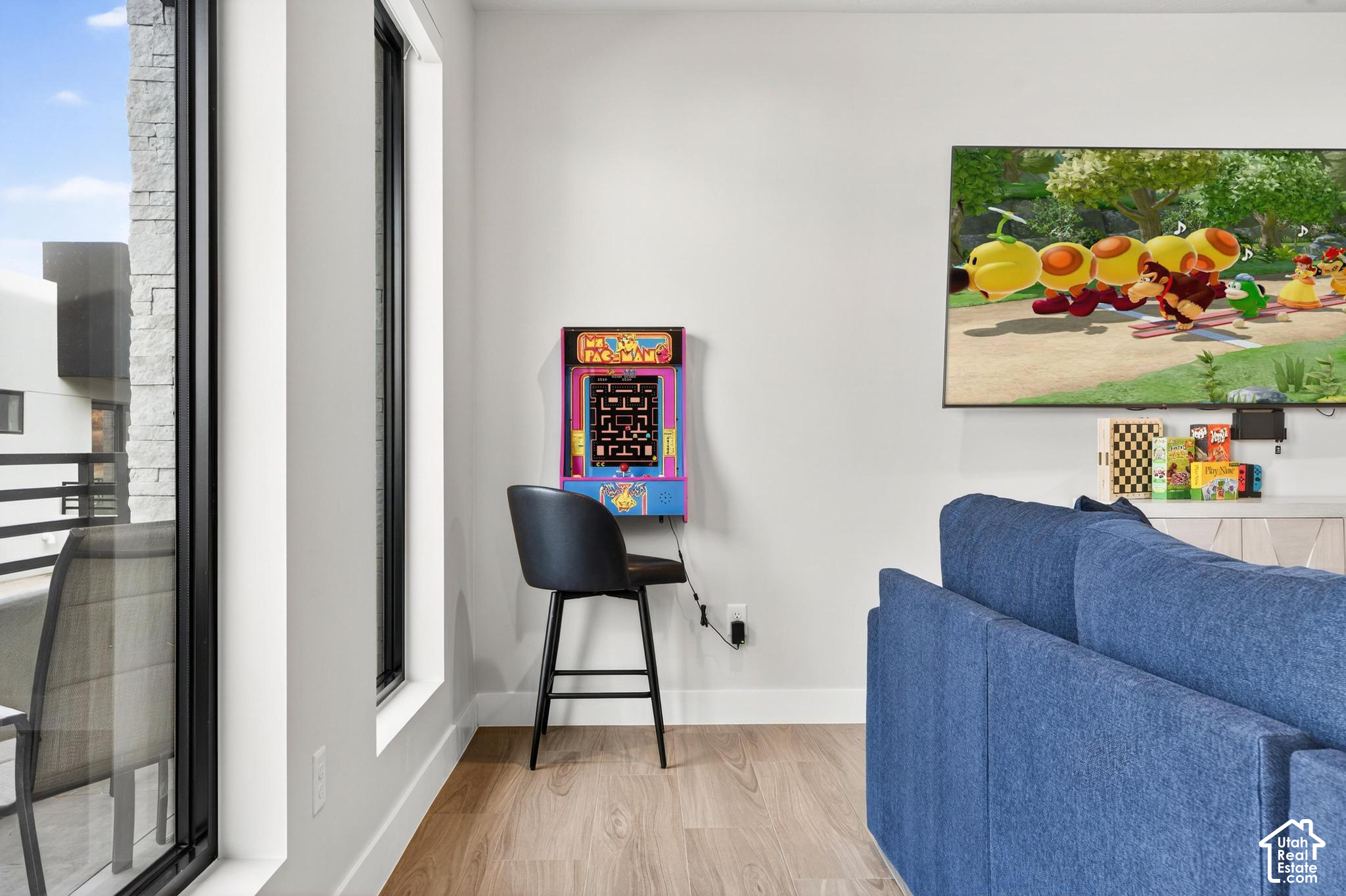 main property photo 58