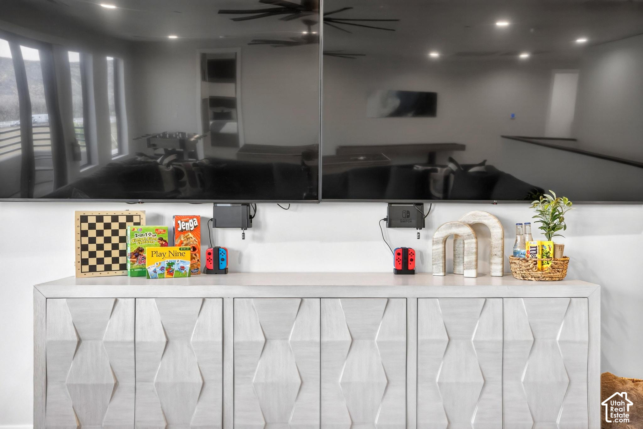 main property photo 65