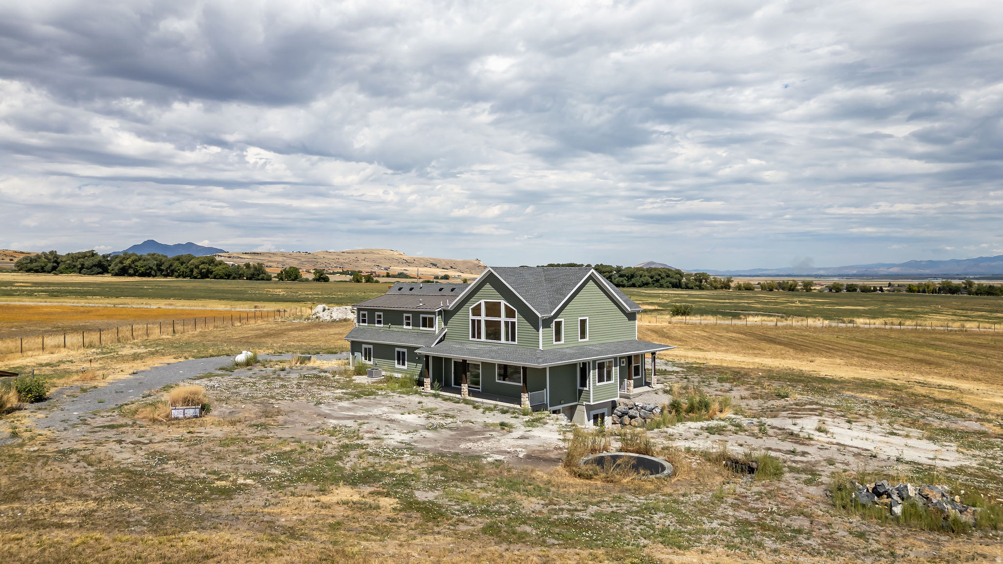 main property photo 58
