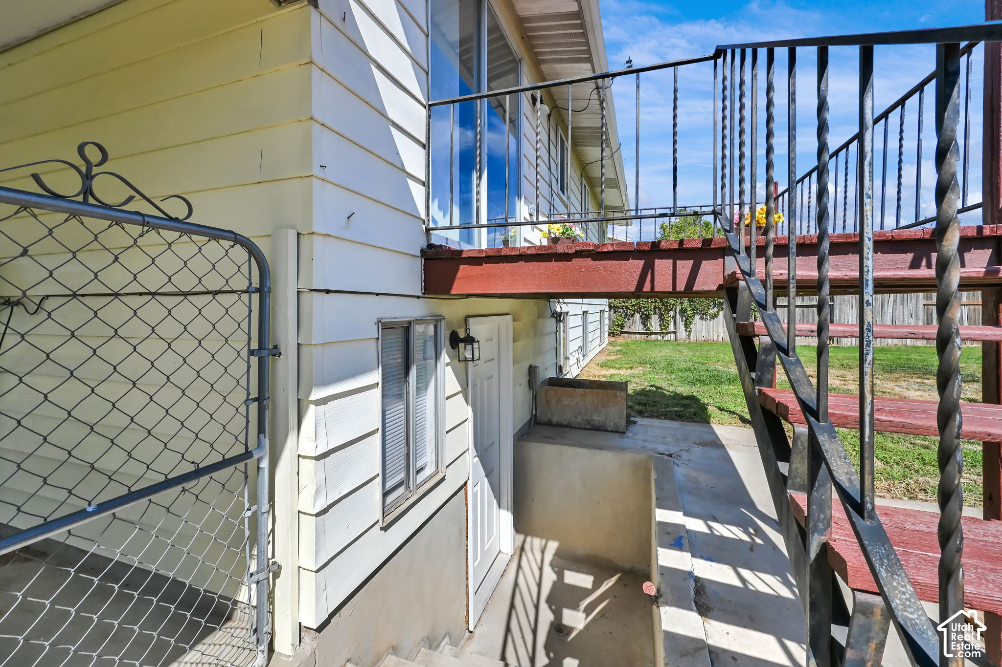 main property photo 21
