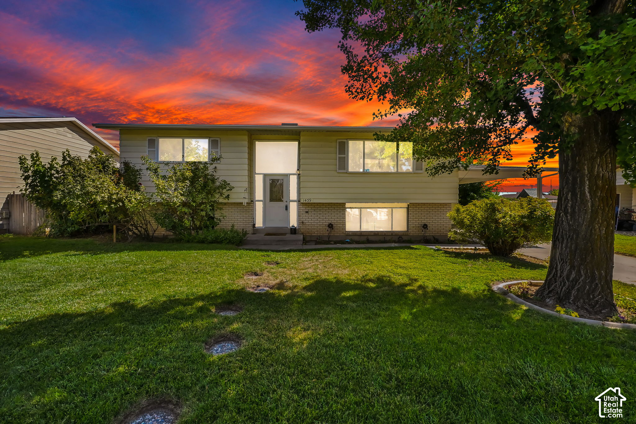 main property photo 25