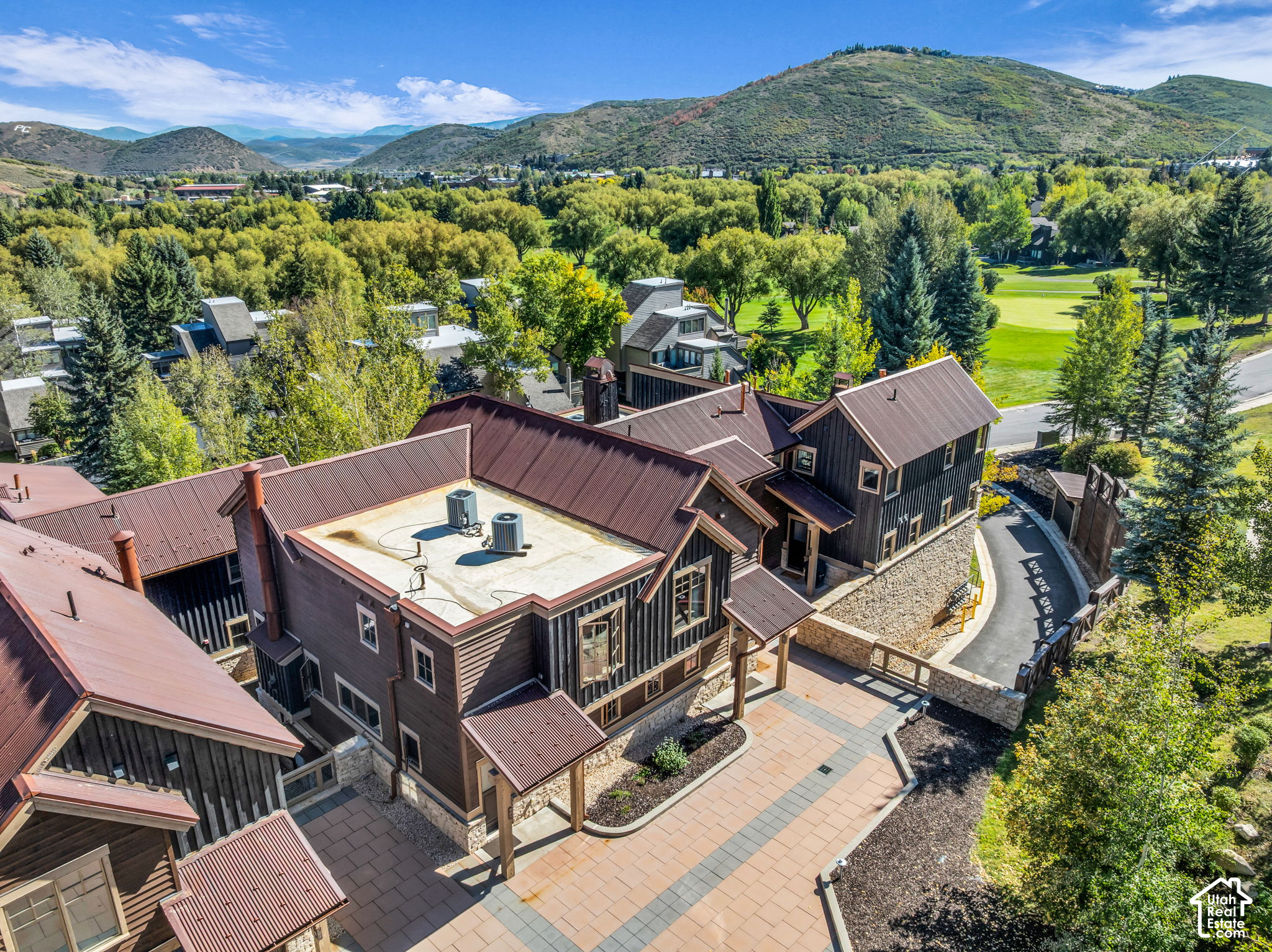 main property photo 45