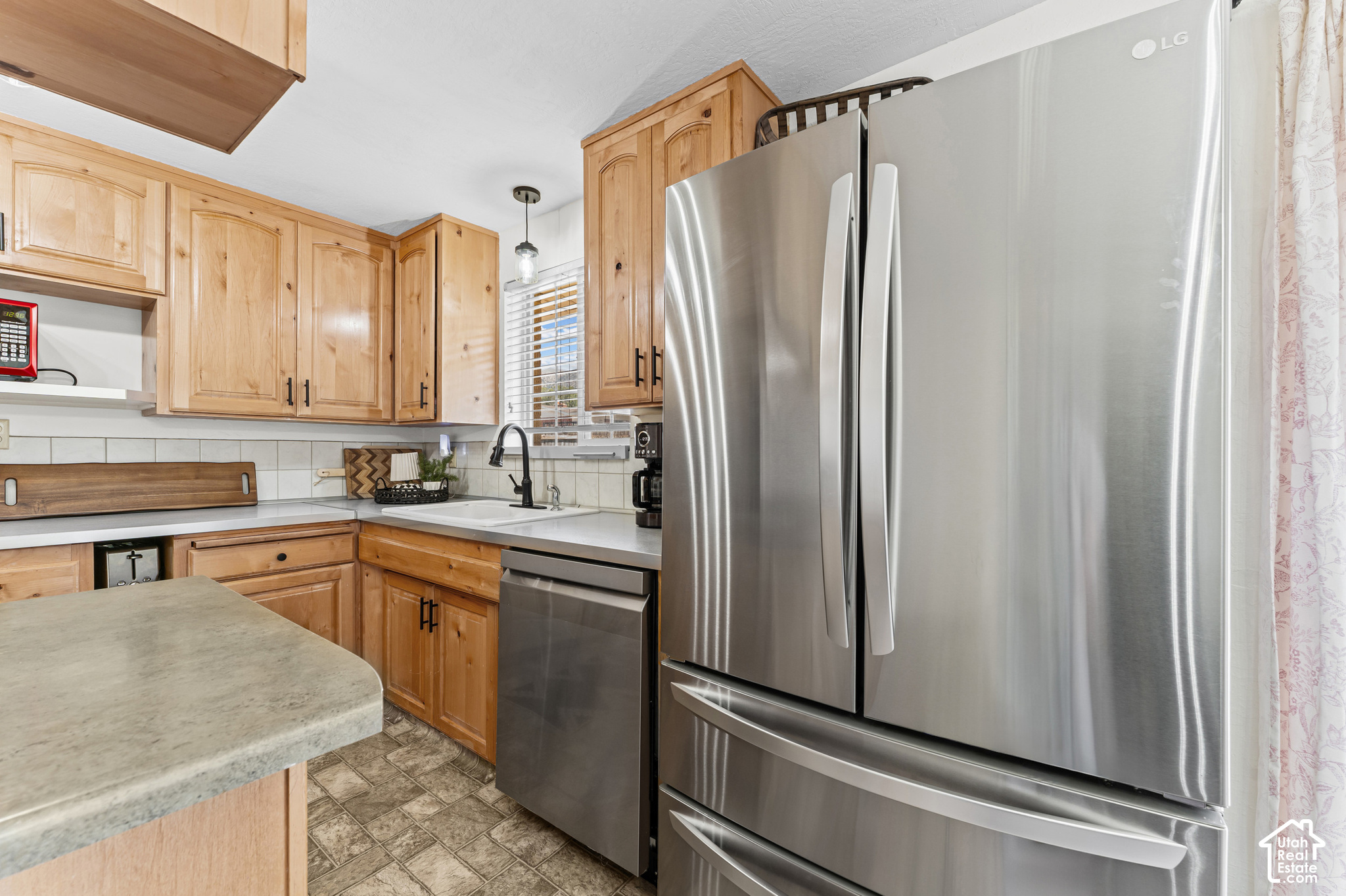 property viewer photo 18