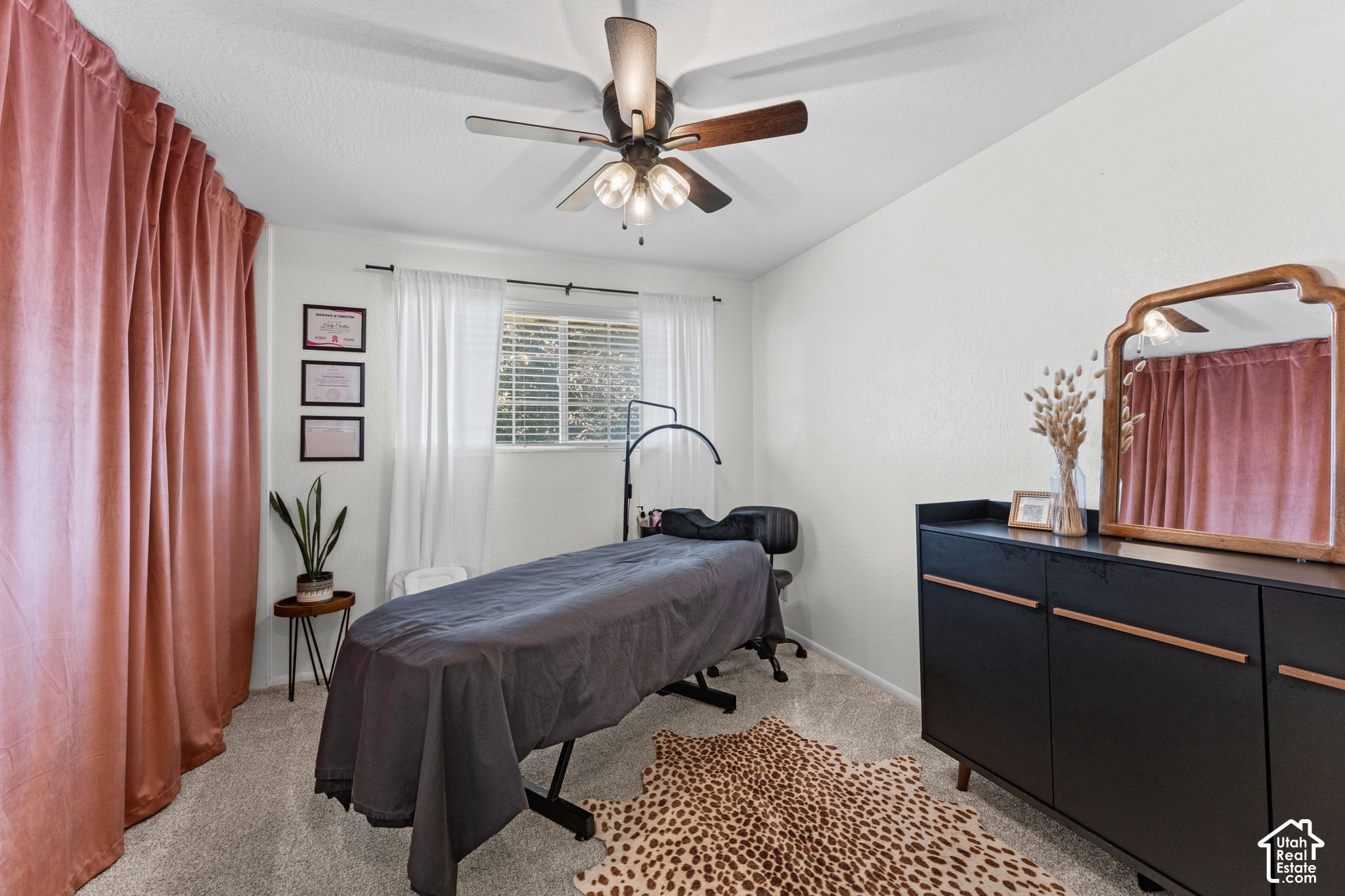 property viewer photo 26