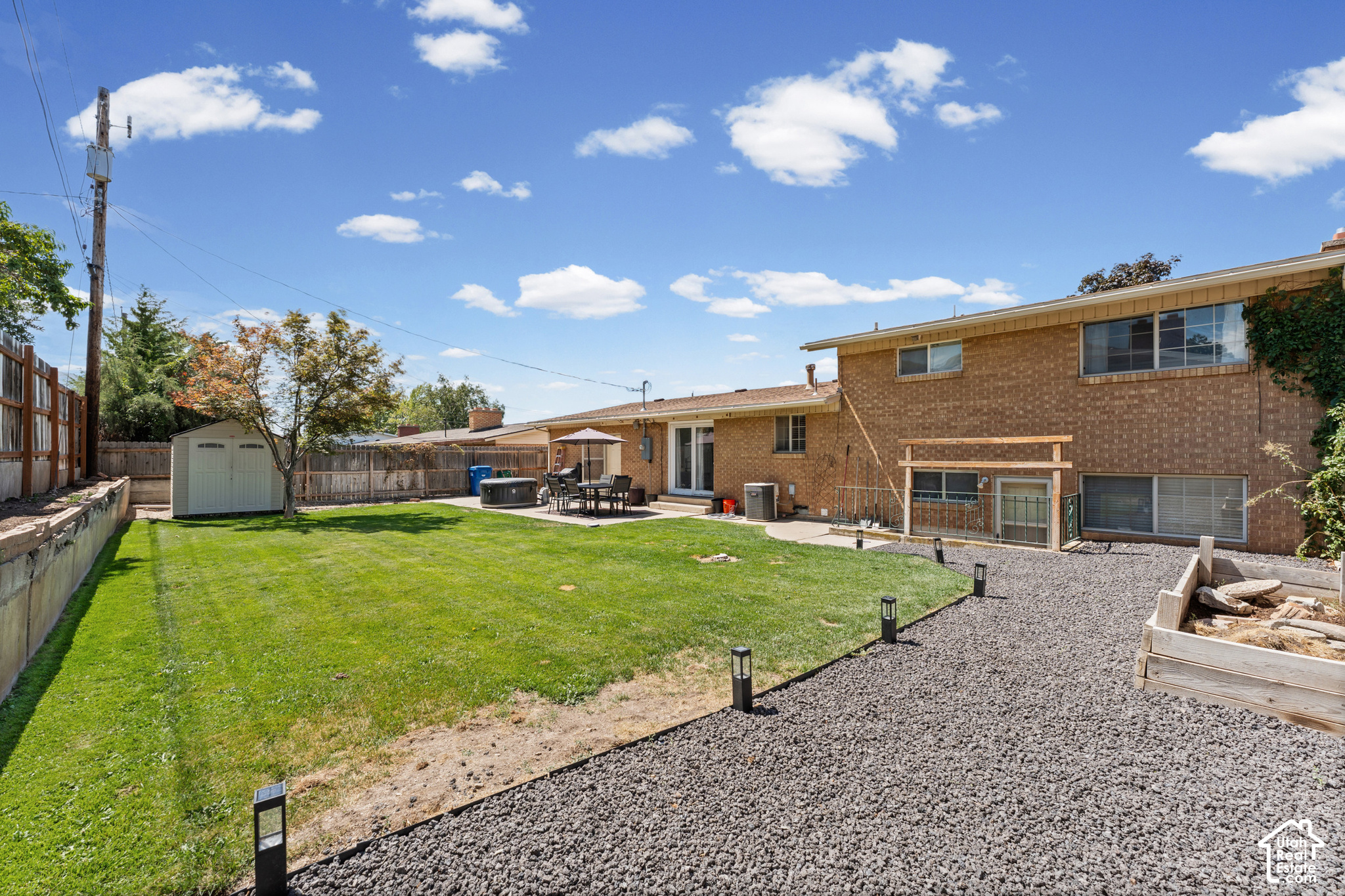 property viewer photo 32