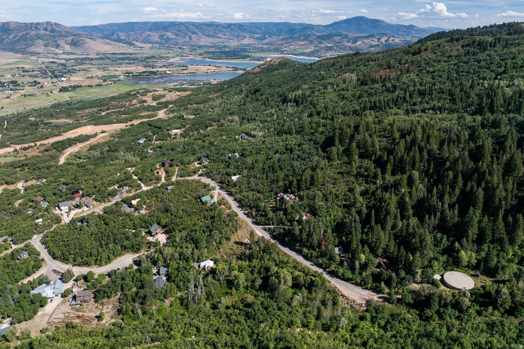 main property photo 13