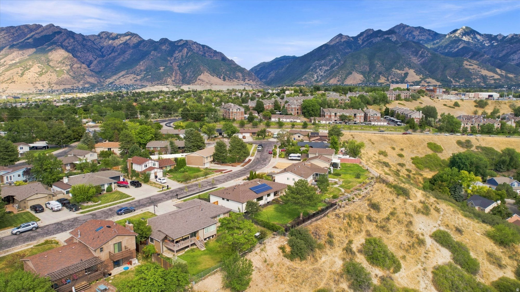 main property photo 50