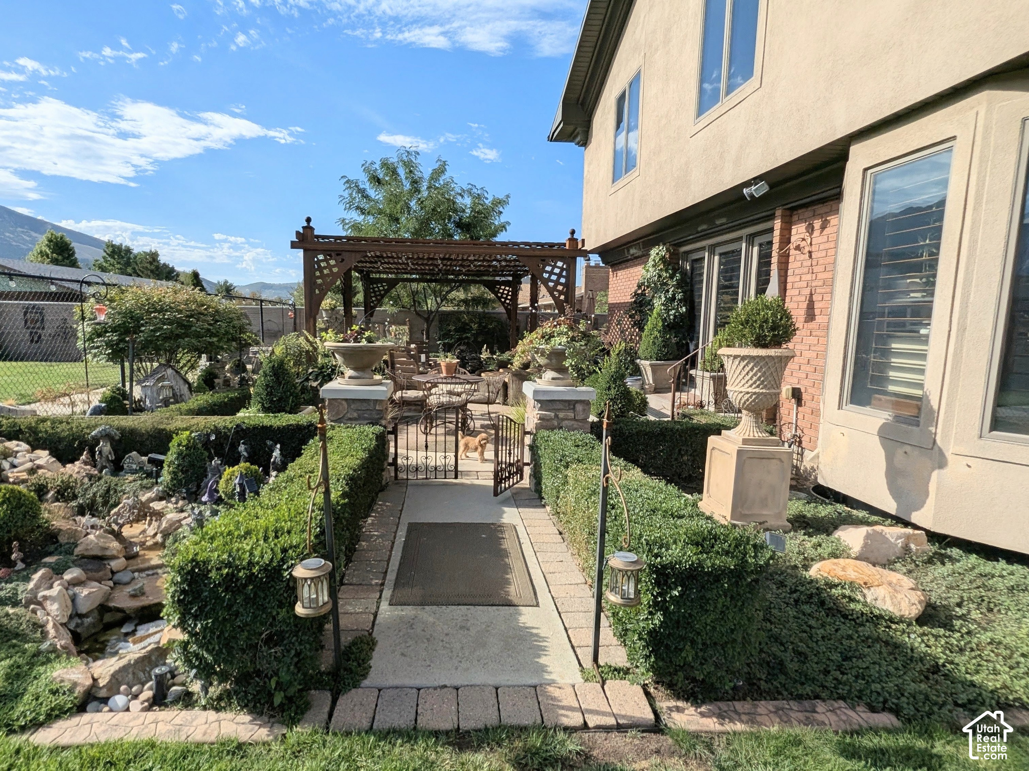 main property photo 42