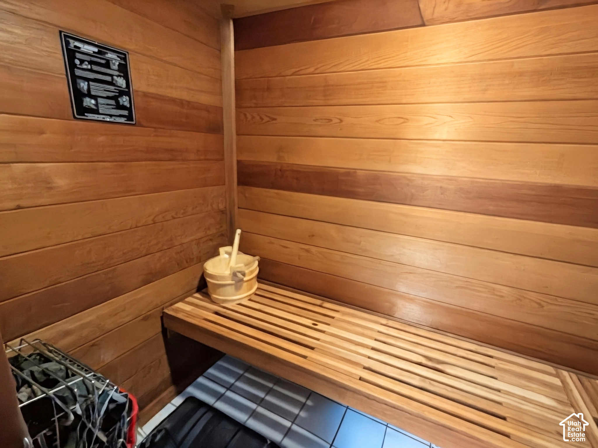 main property photo 78