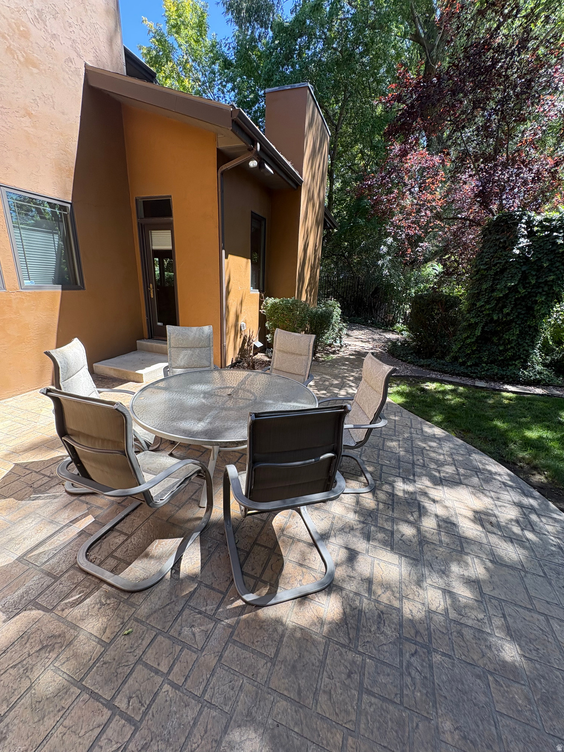main property photo 39