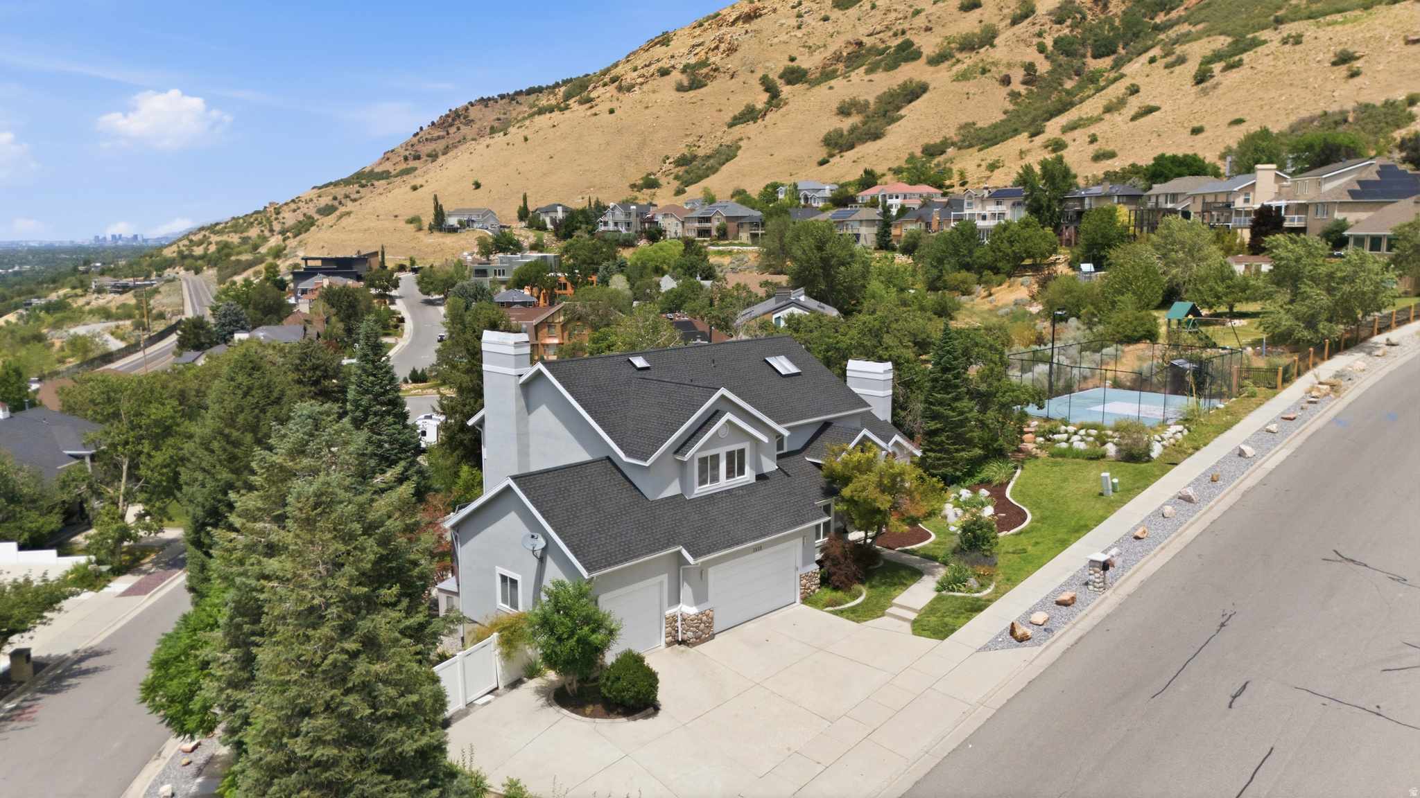 main property photo 49