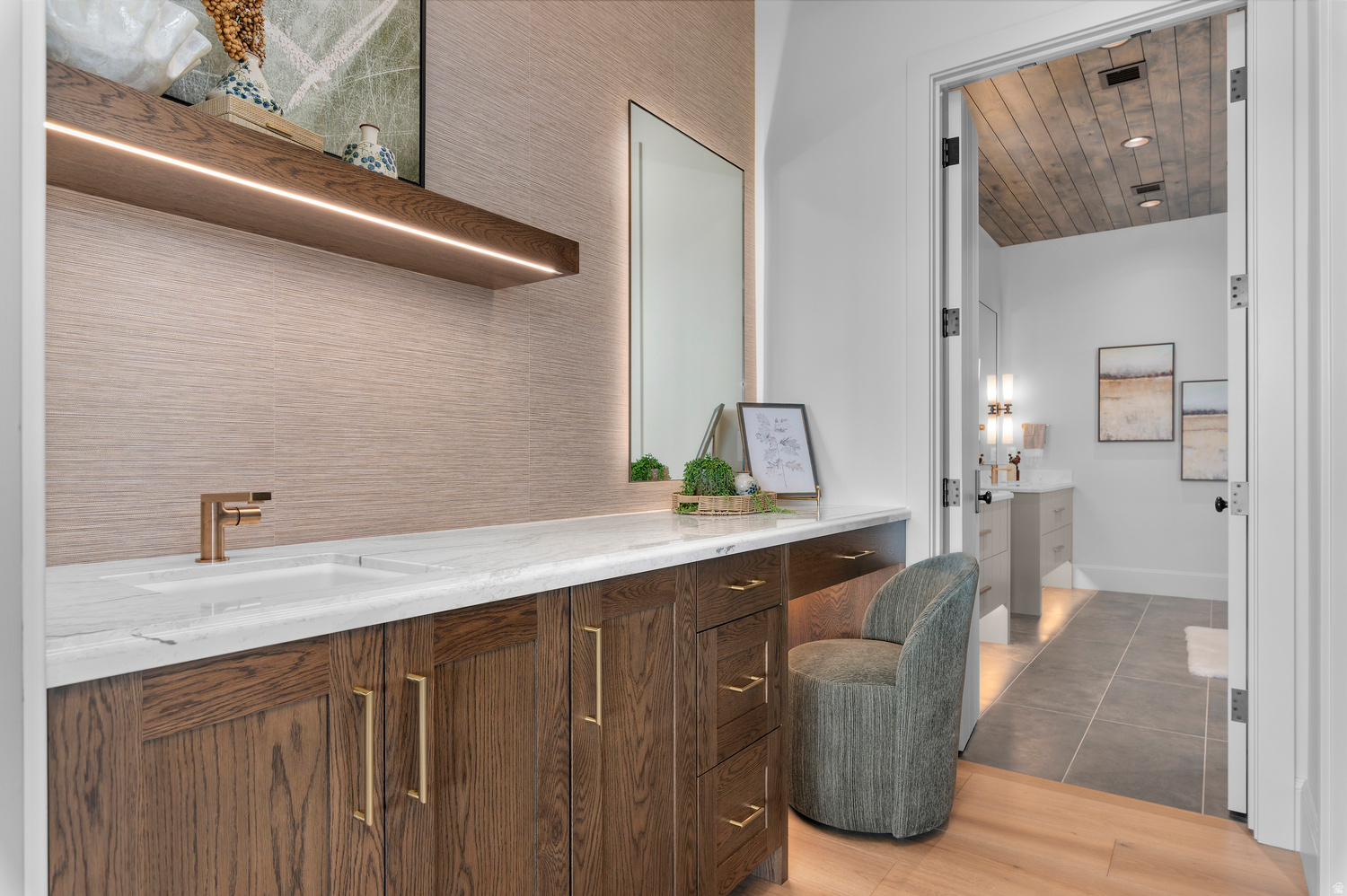 main property photo 73