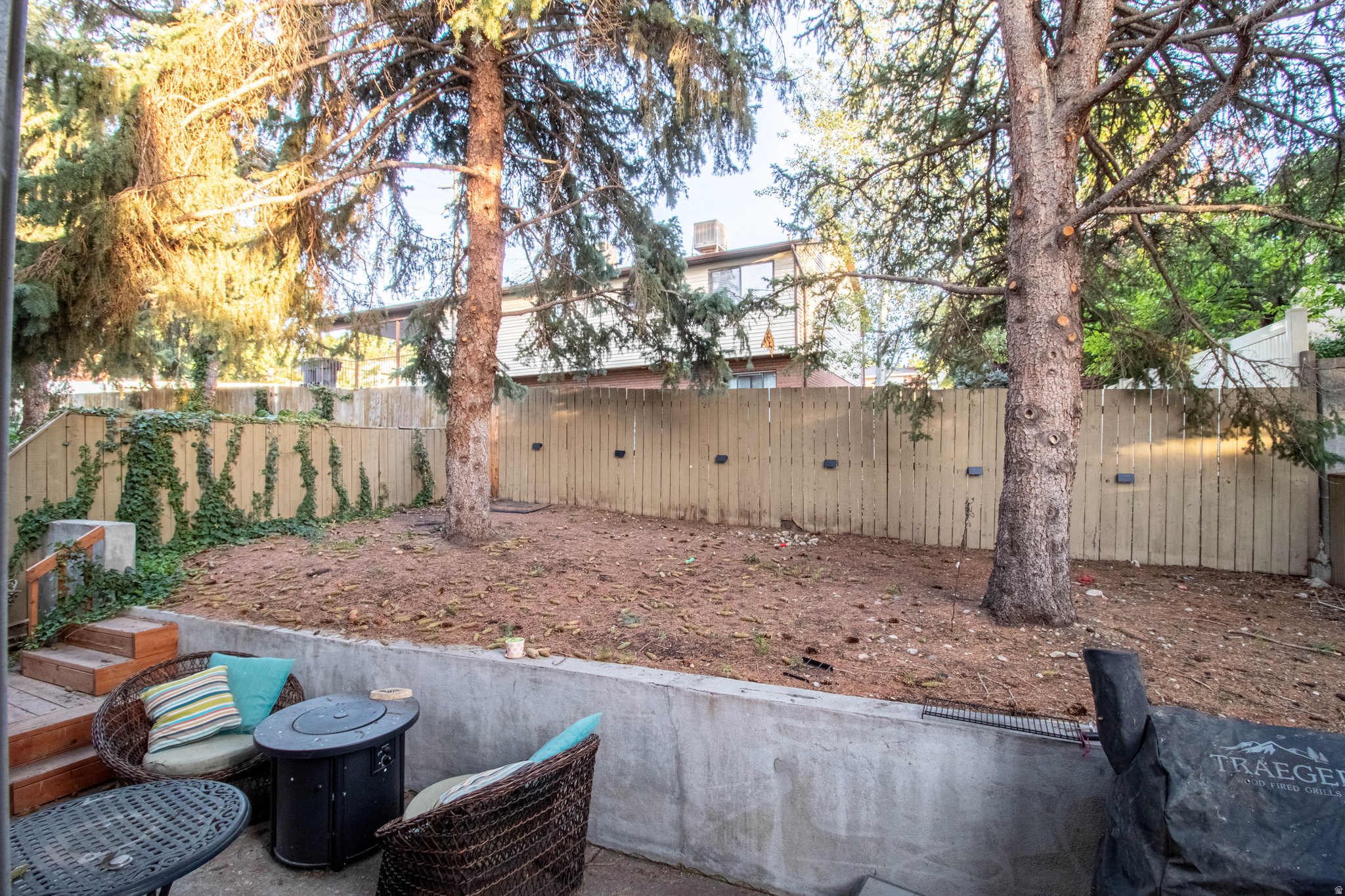 main property photo 26