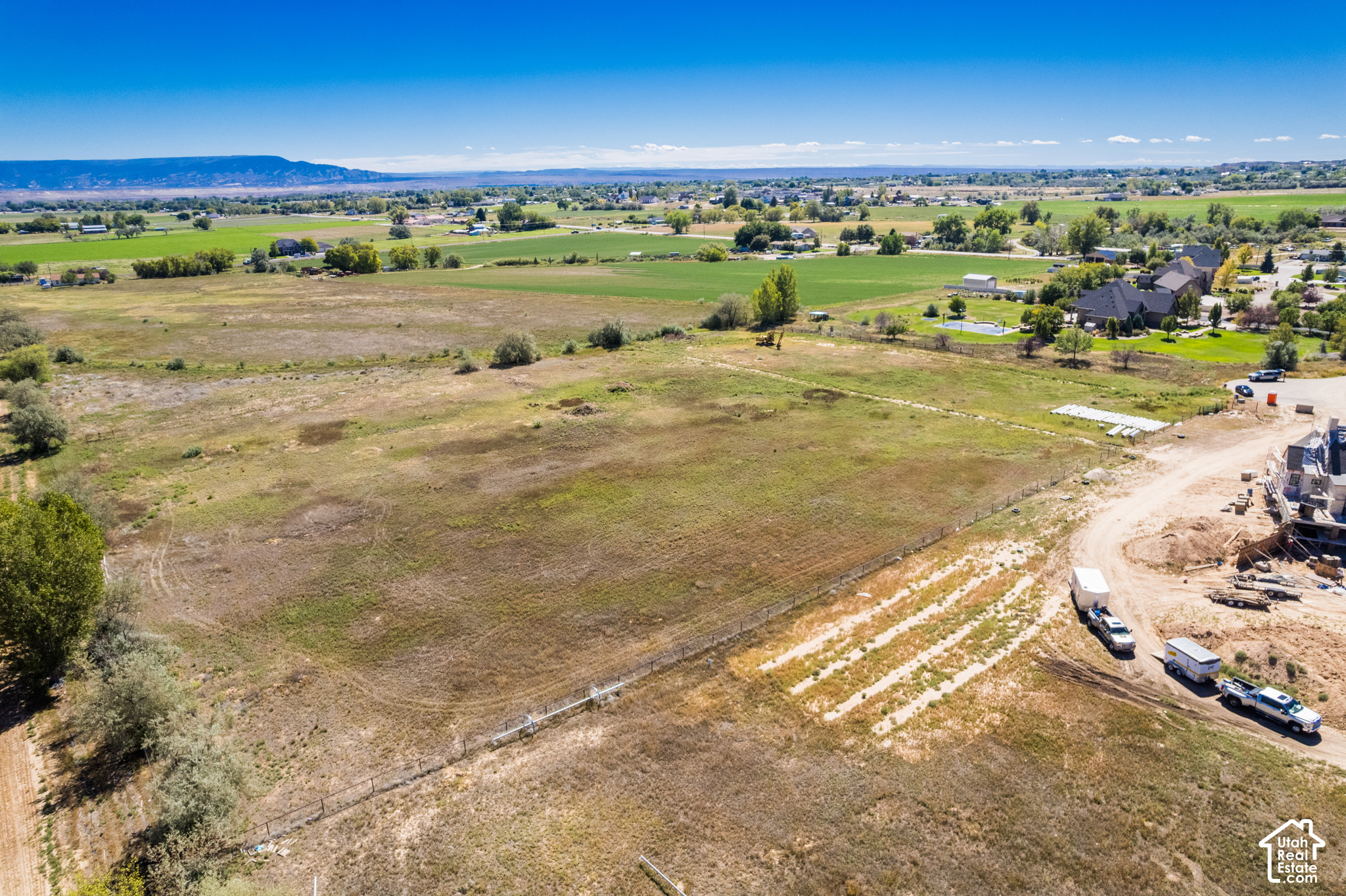 main property photo 20