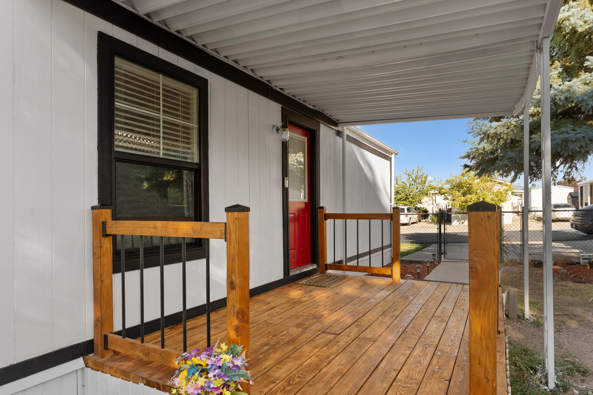 main property photo 17