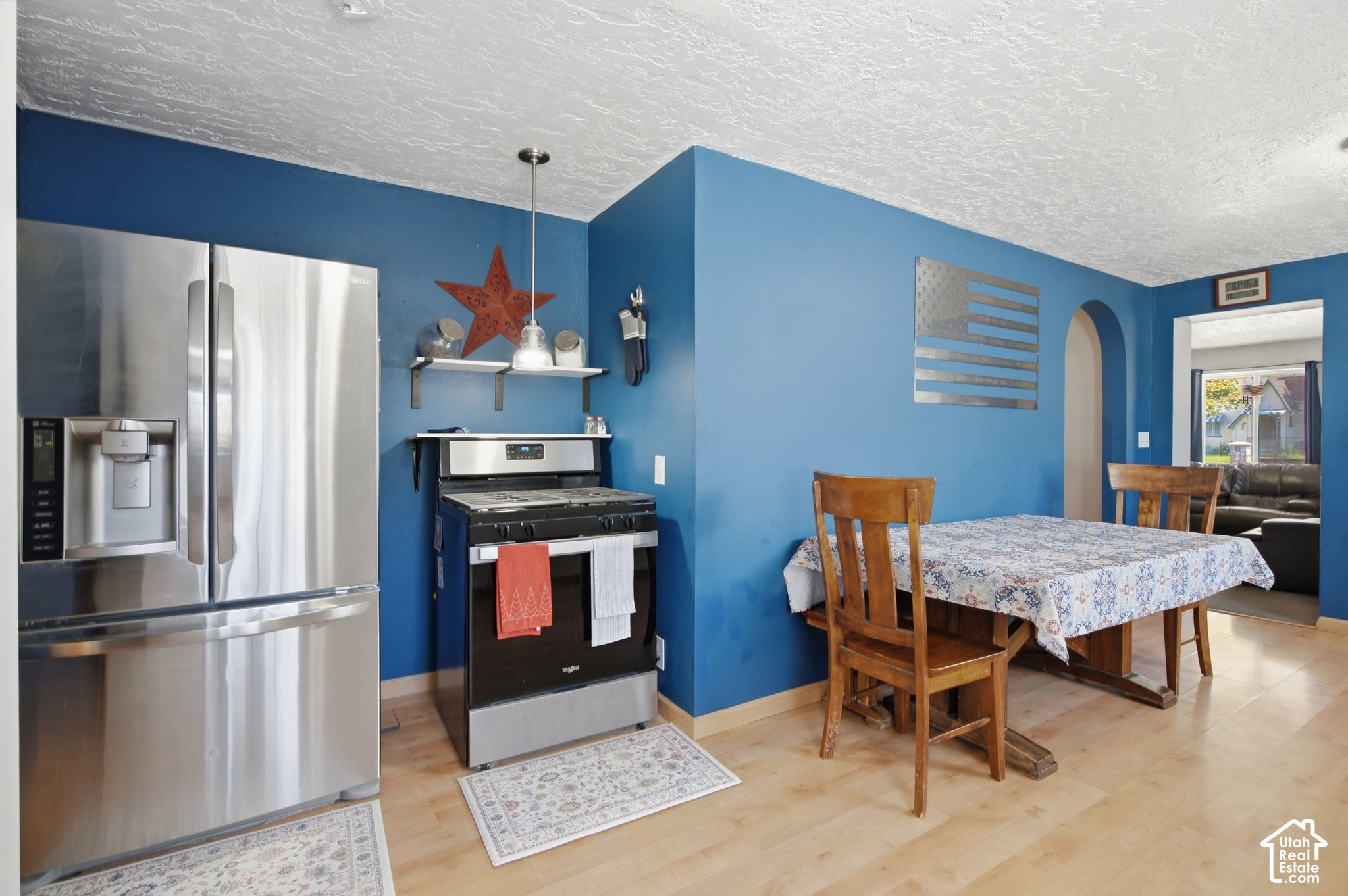 main property photo 15