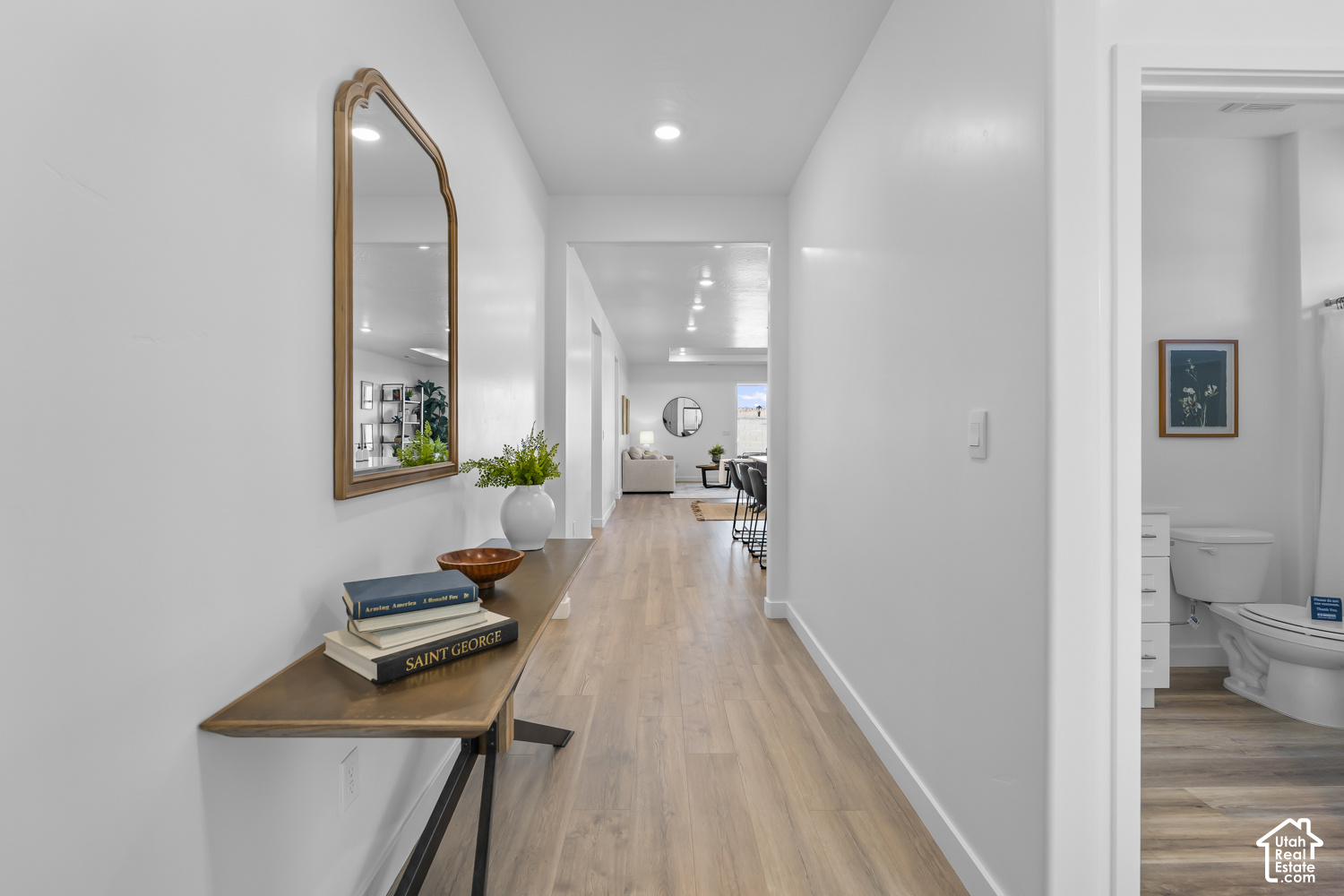 property viewer photo 4