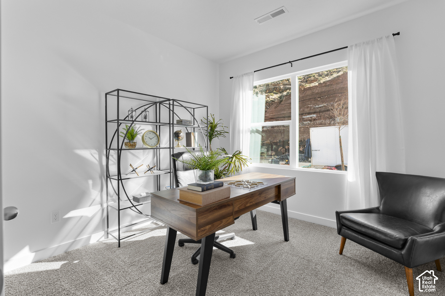 property viewer photo 5