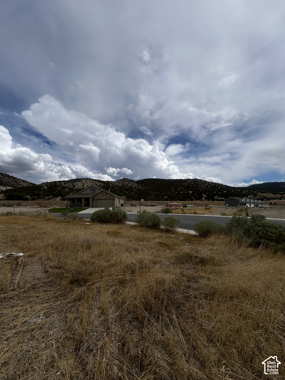 main property photo 7