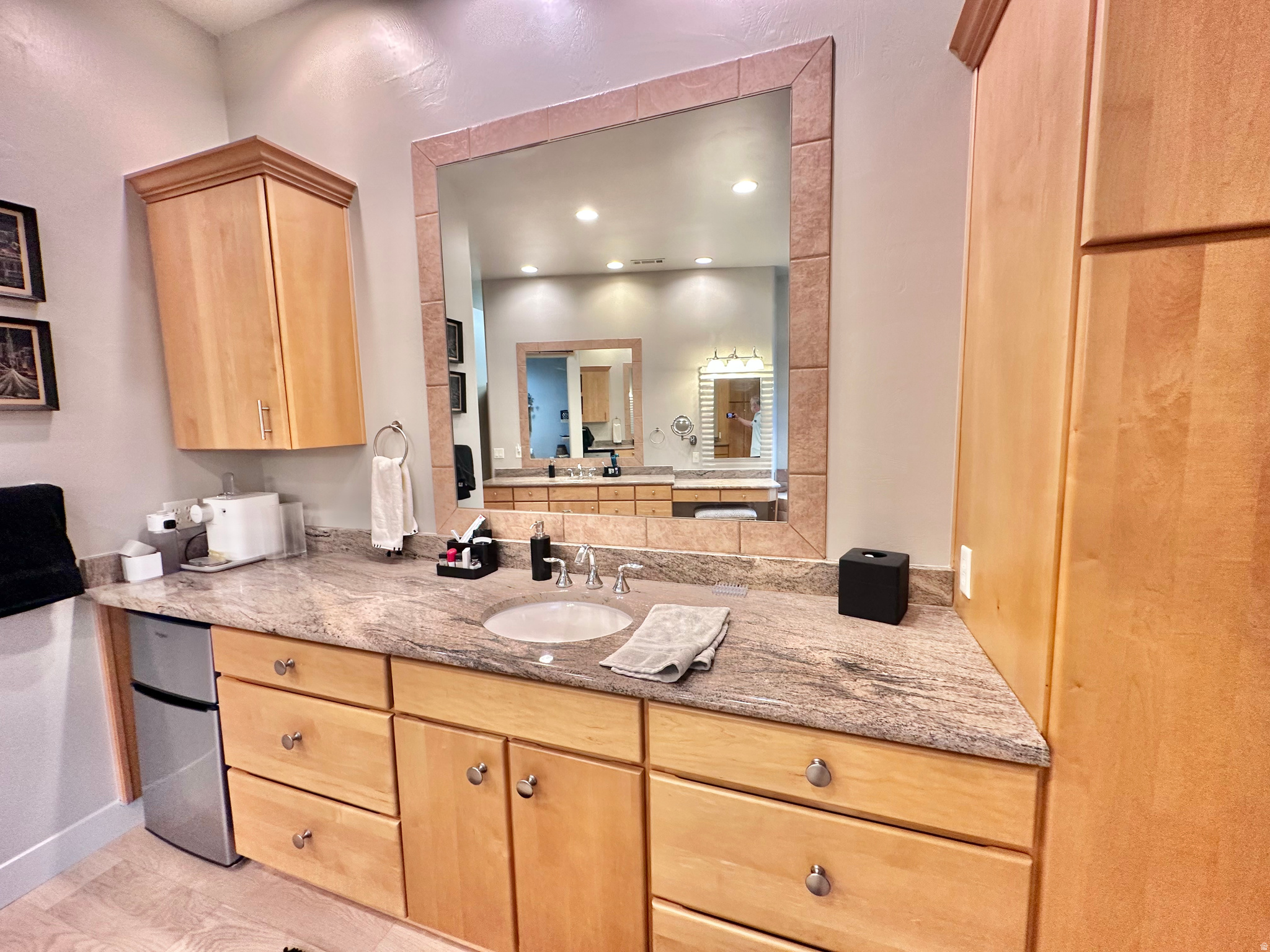 main property photo 60