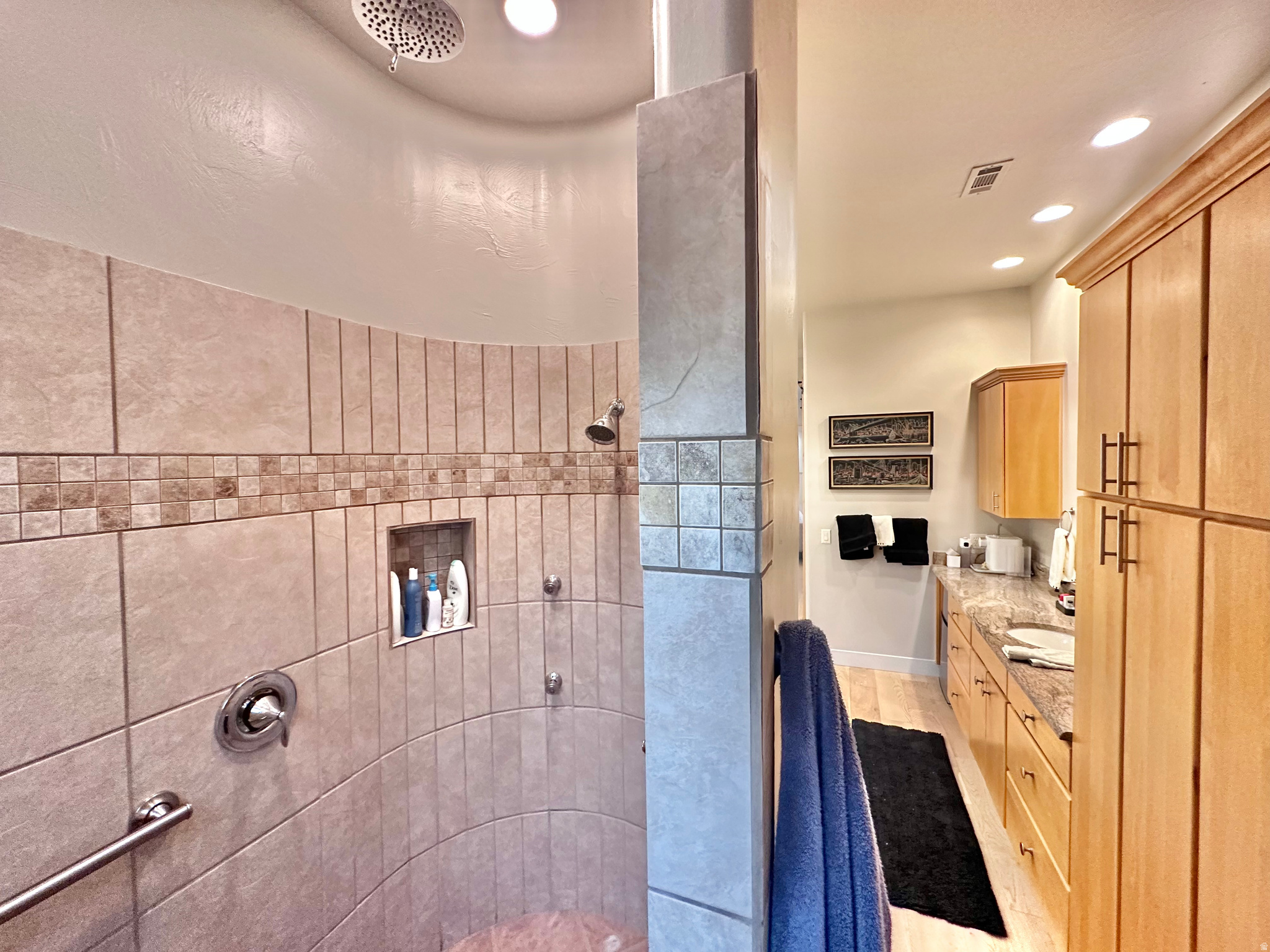 main property photo 61