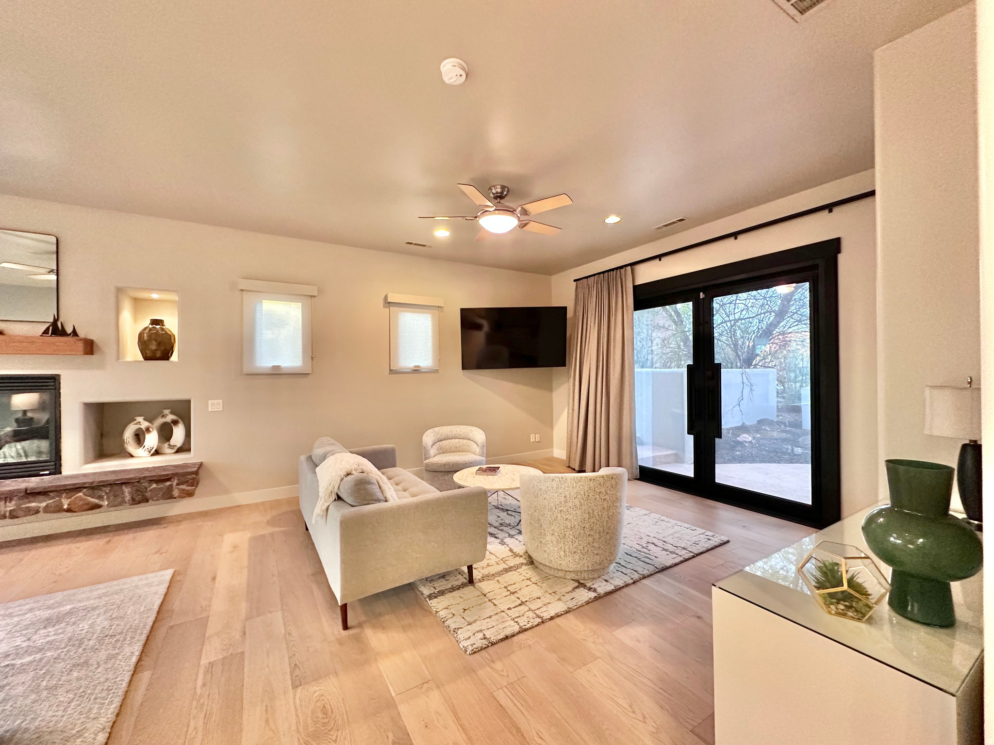main property photo 67