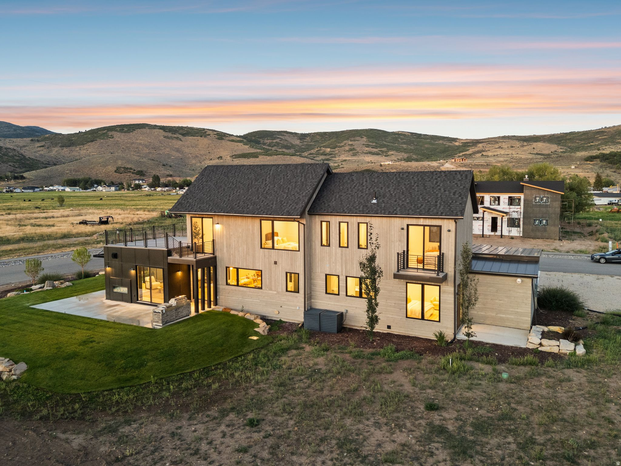 main property photo 67
