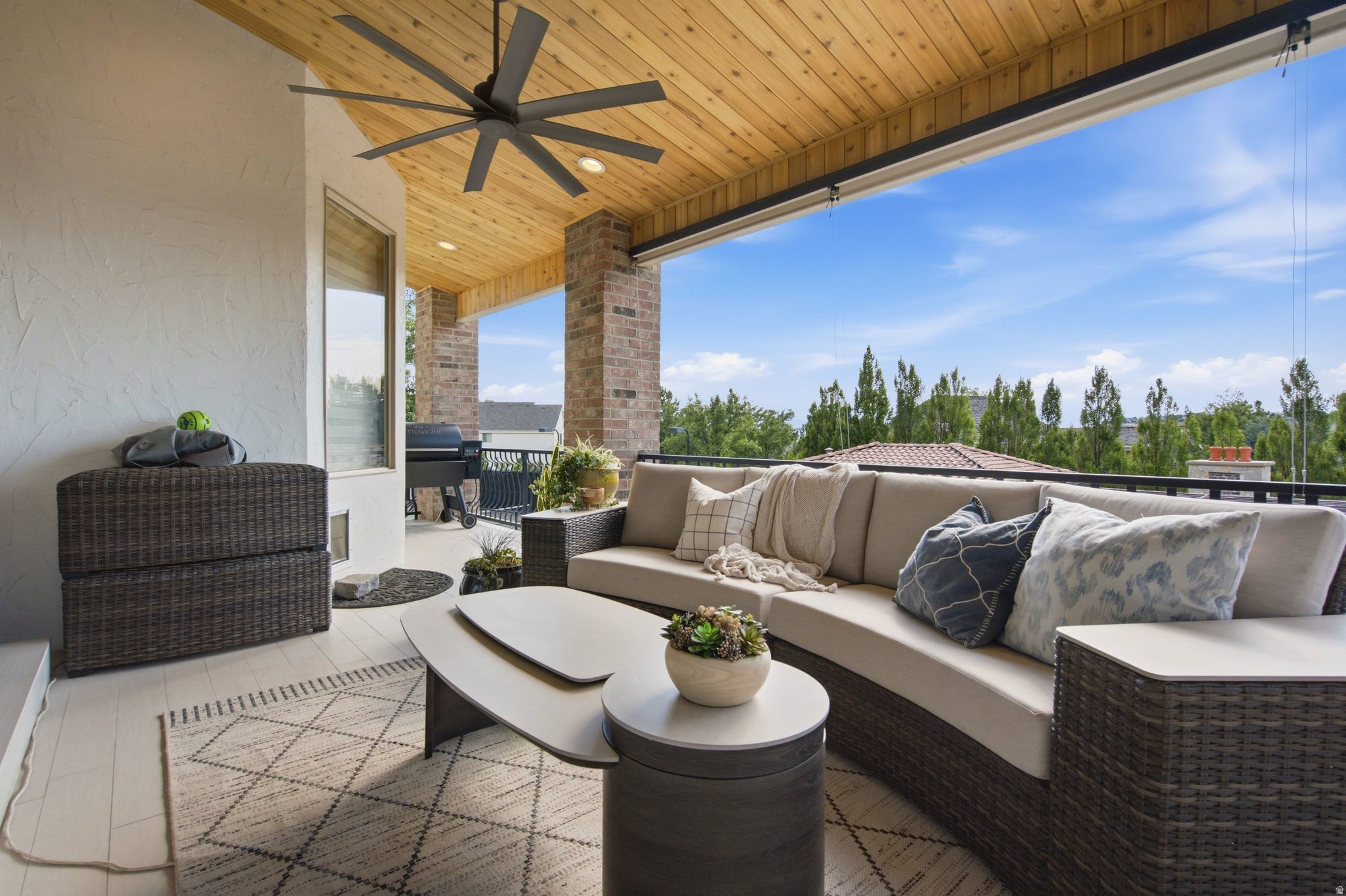 main property photo 117