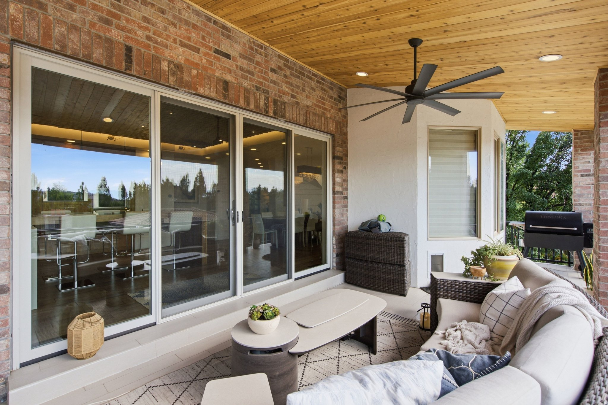 main property photo 118