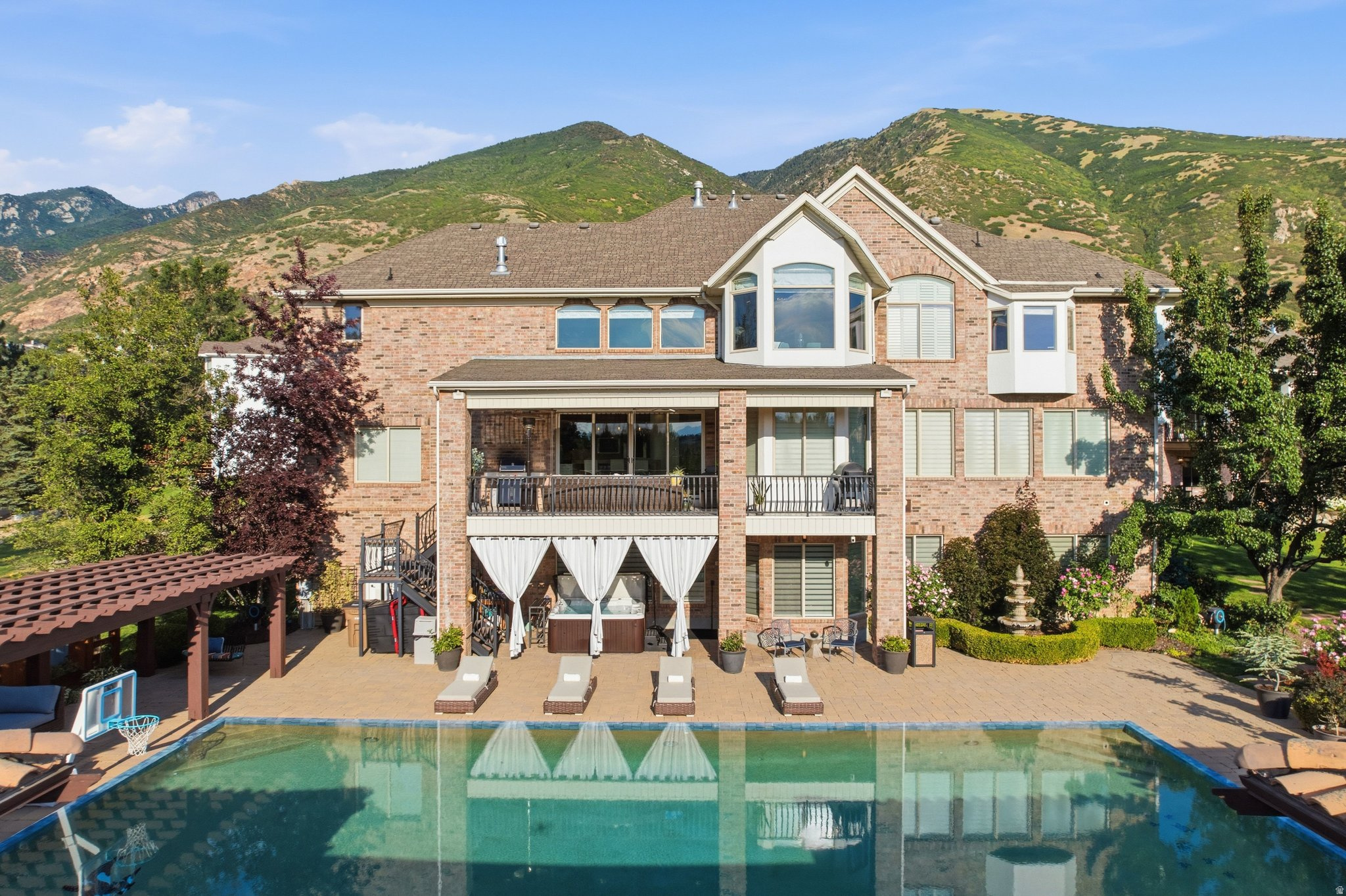 main property photo 132