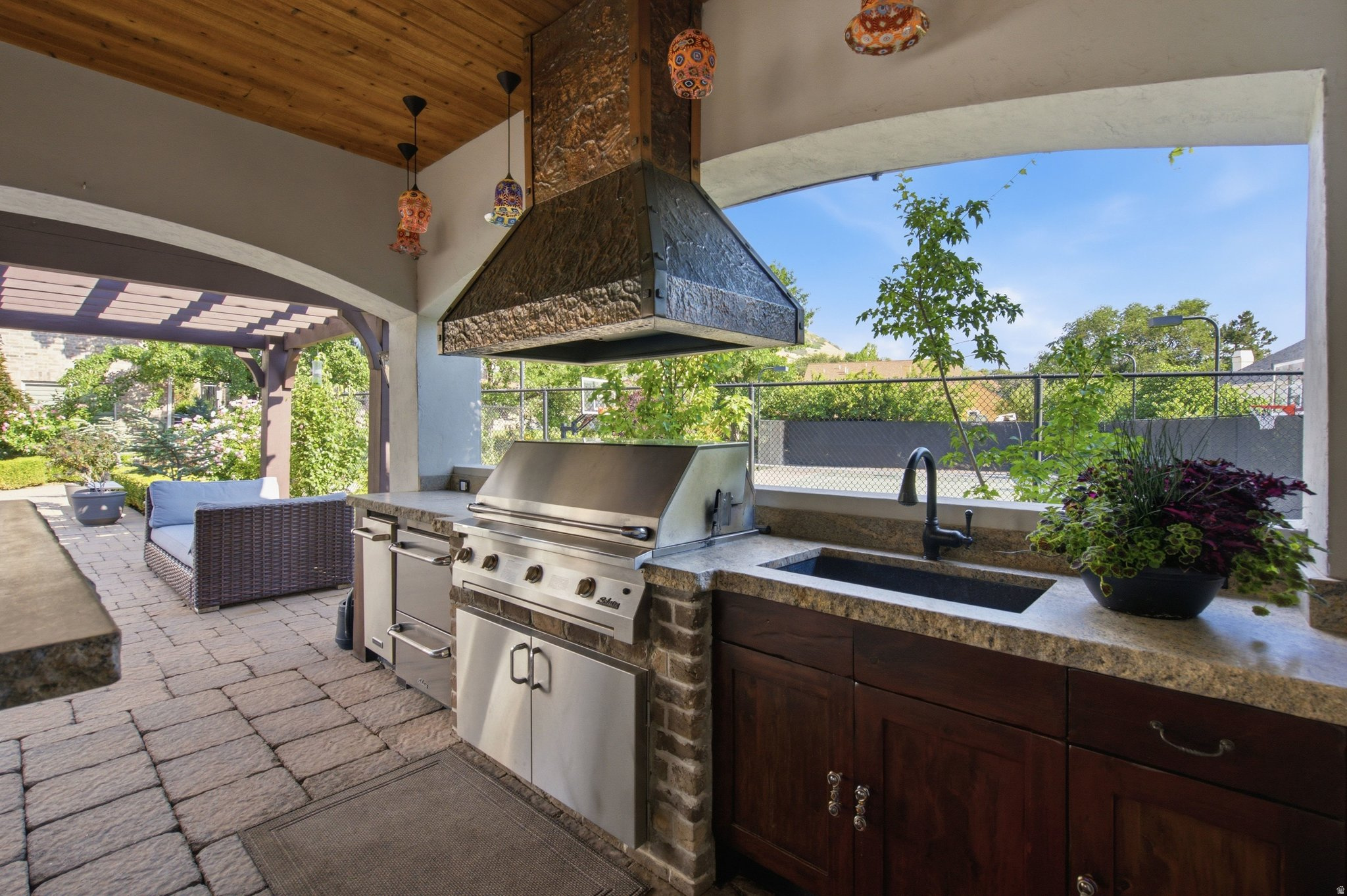main property photo 153