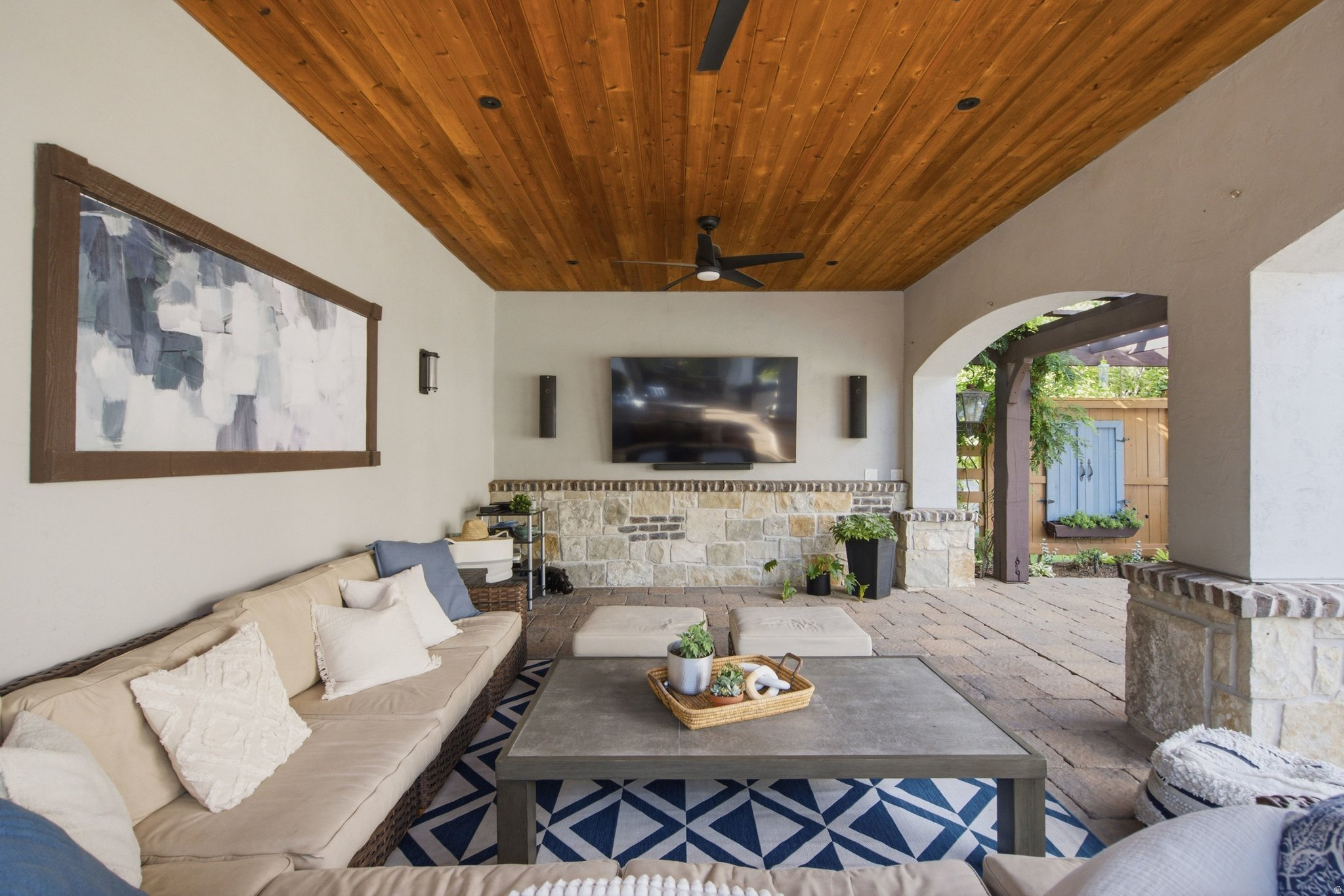 main property photo 157