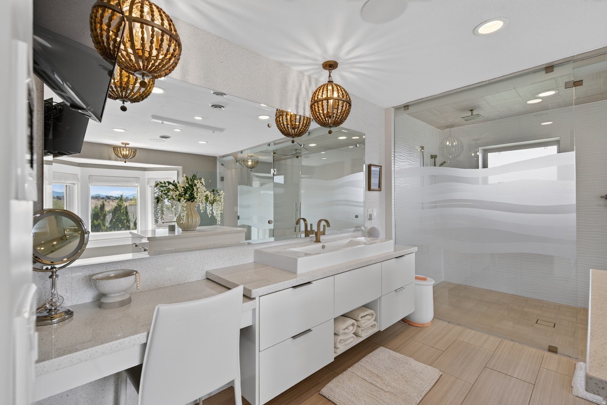 main property photo 64